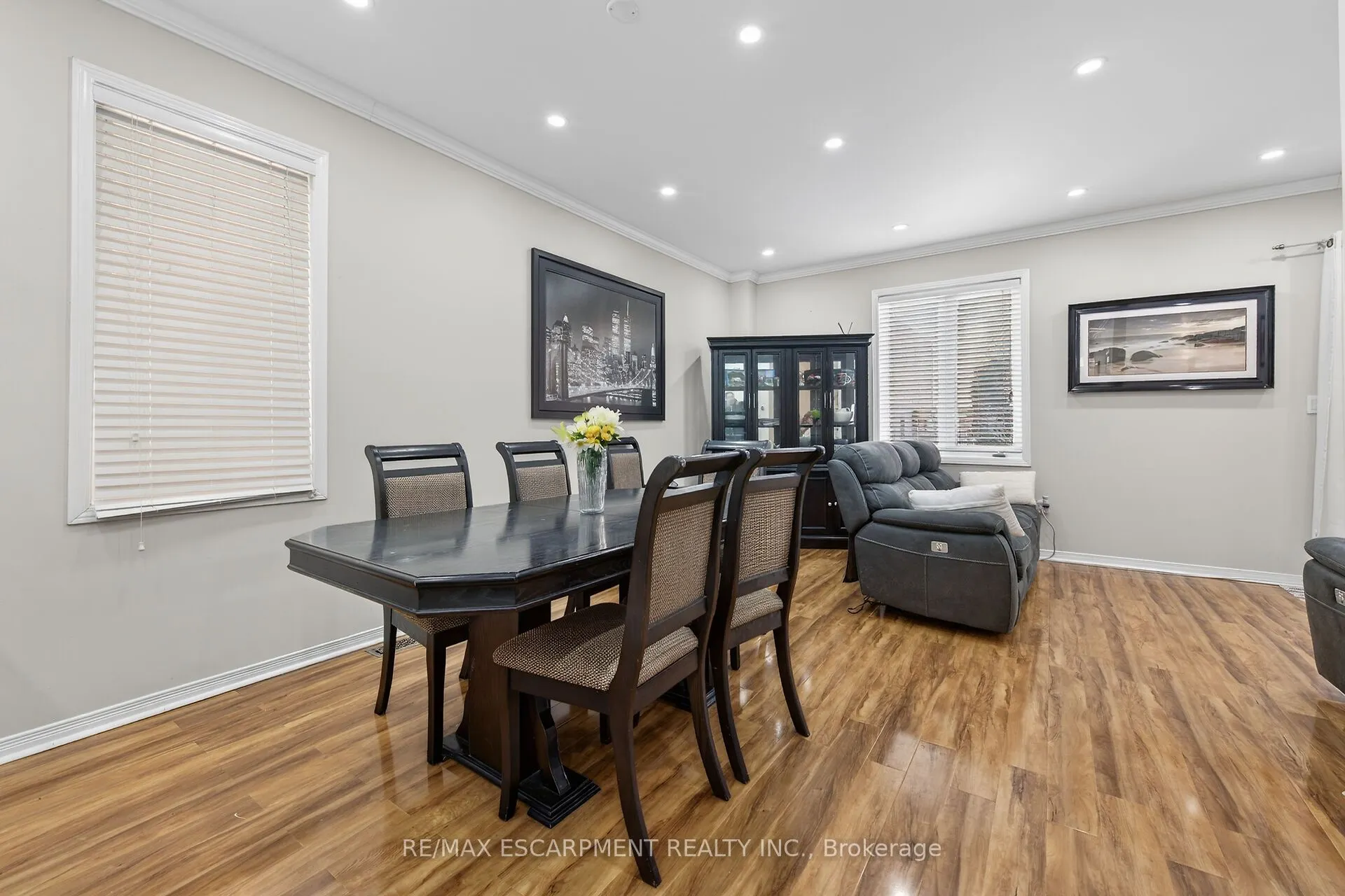 33 Panorama Way