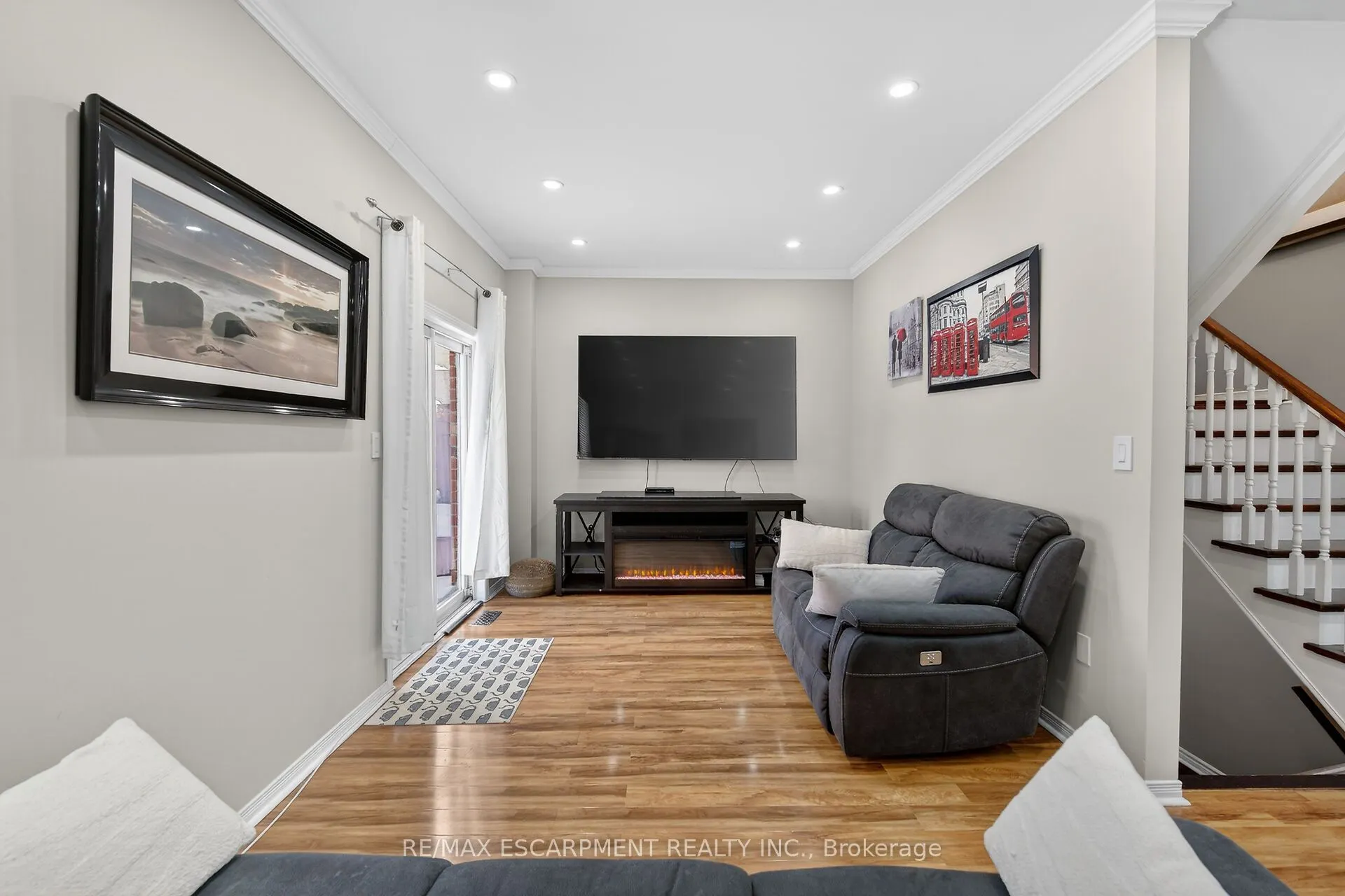 33 Panorama Way