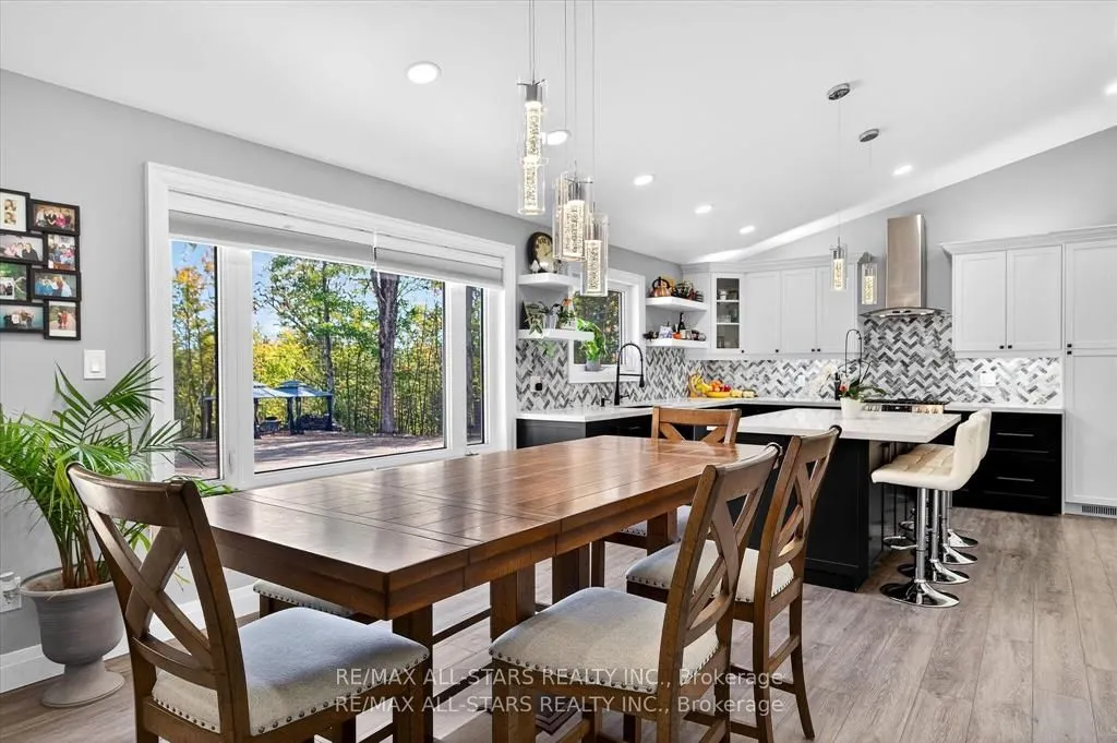 9 Lytle Lane