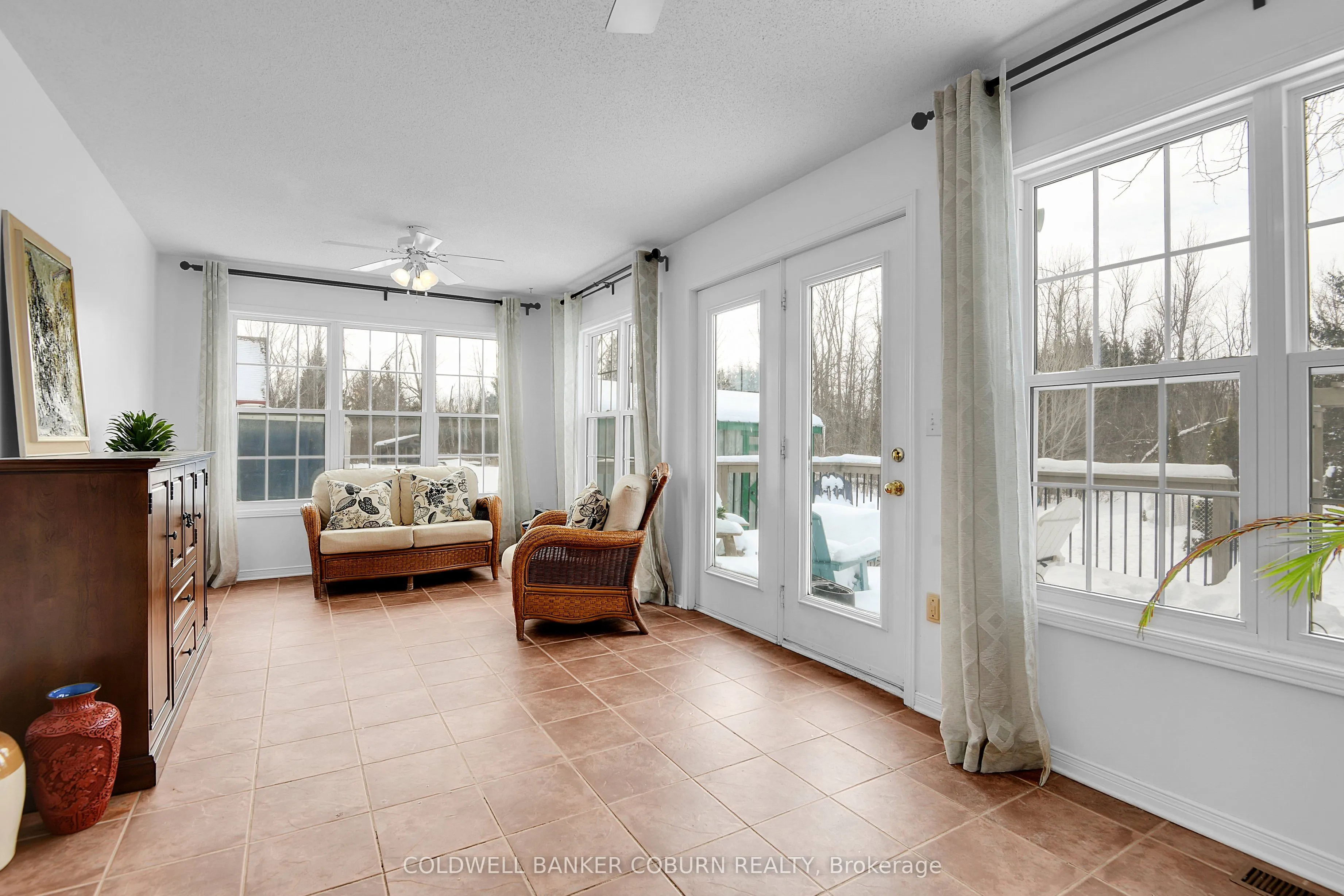 11 Kimberly Avenue
