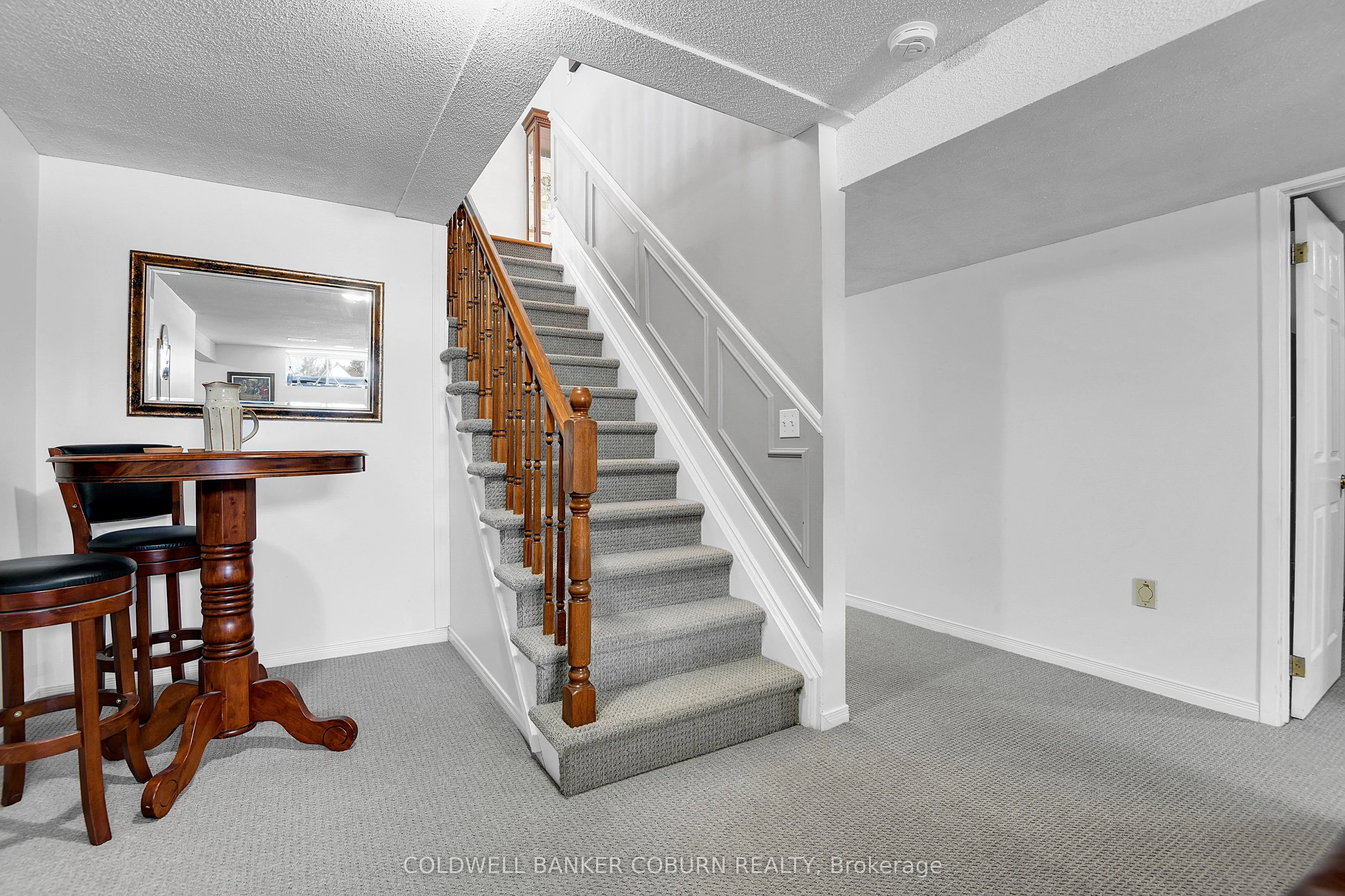 11 Kimberly Avenue