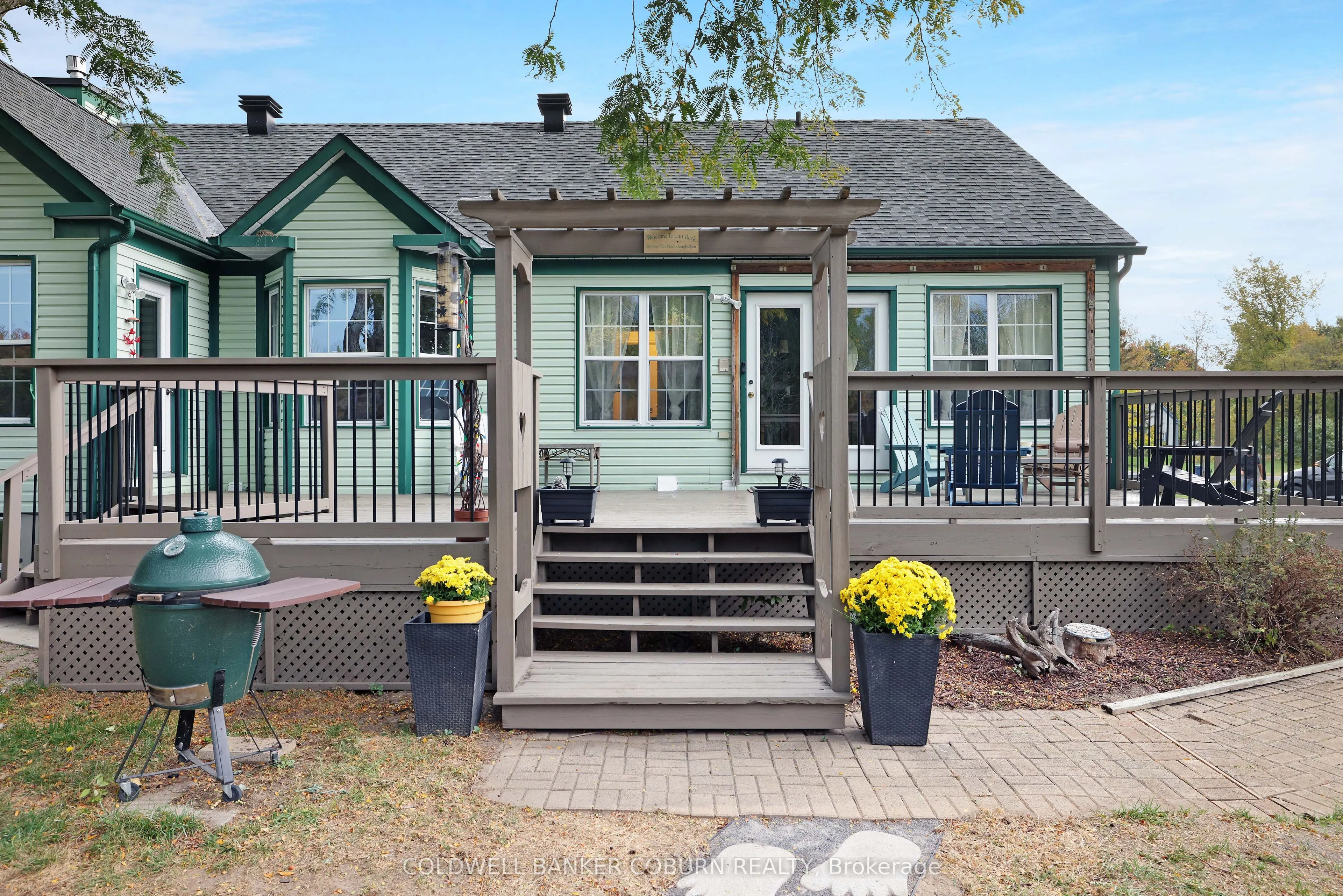 11 Kimberly Avenue