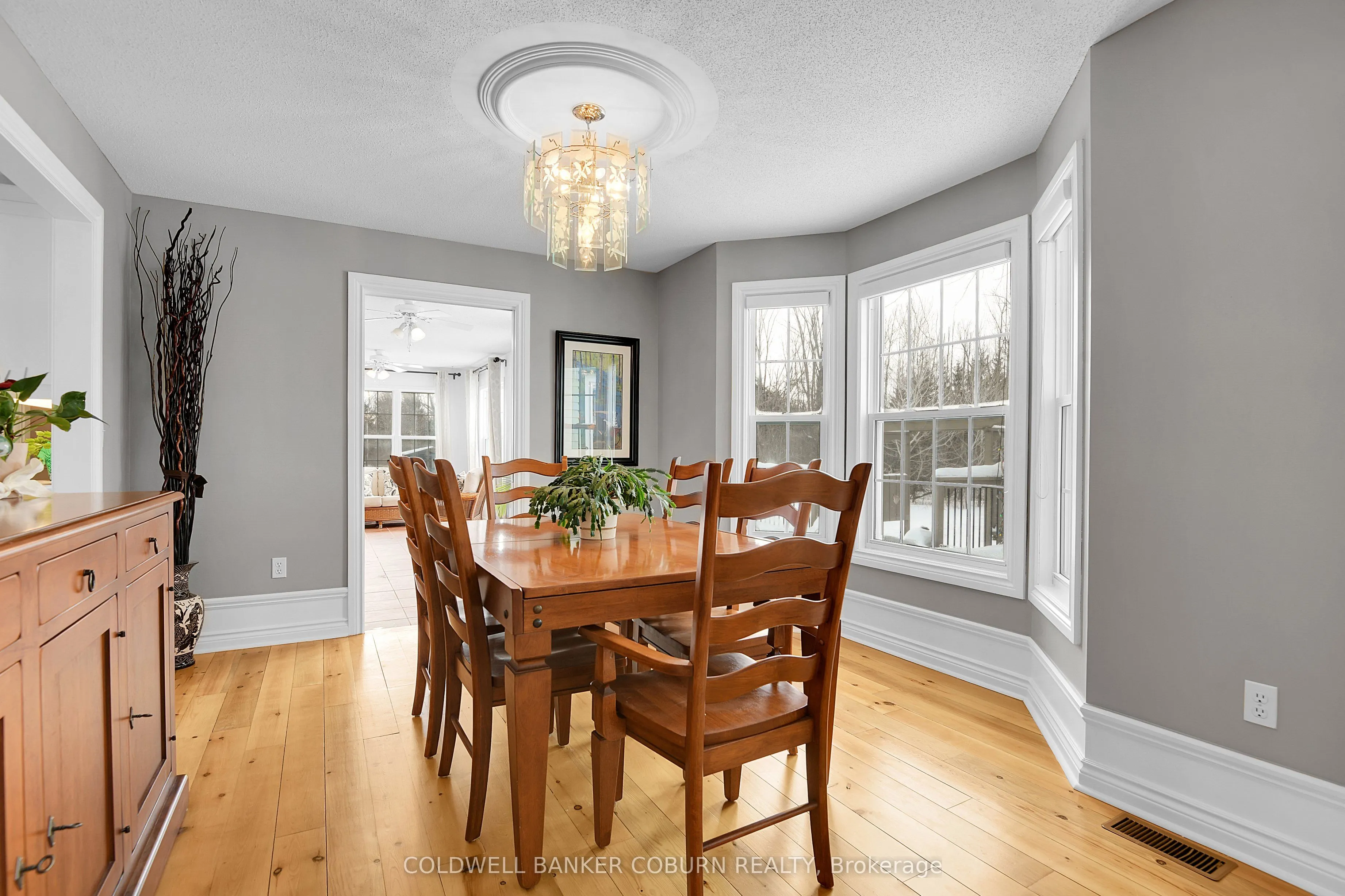 11 Kimberly Avenue