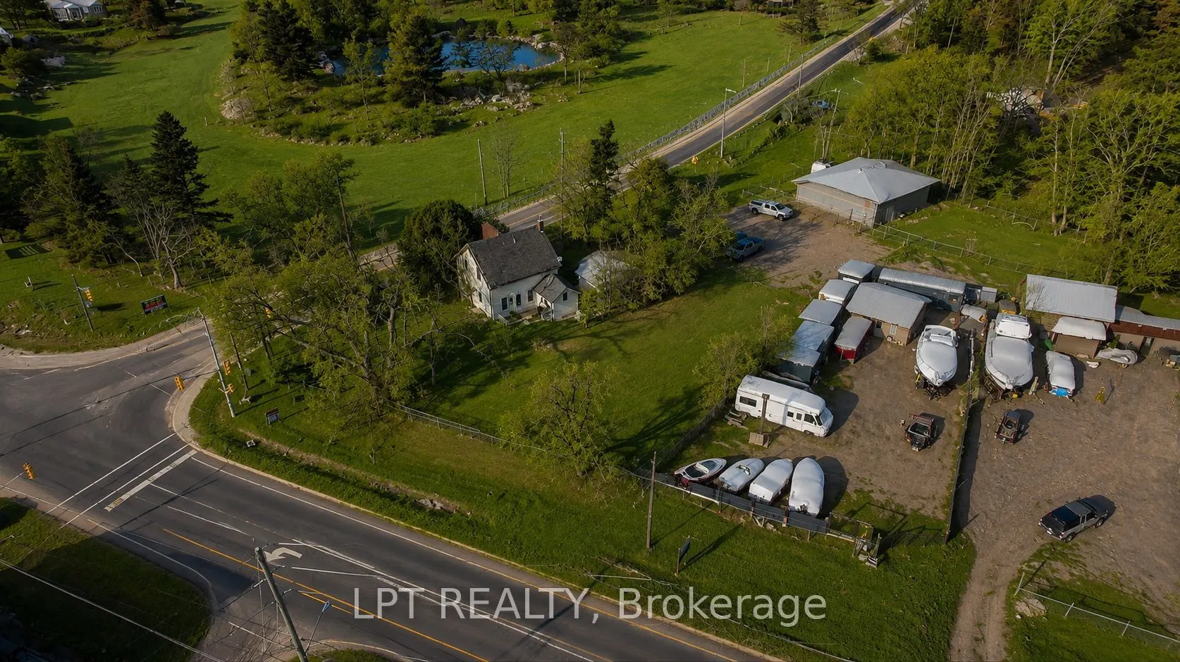 3472 Monck Road