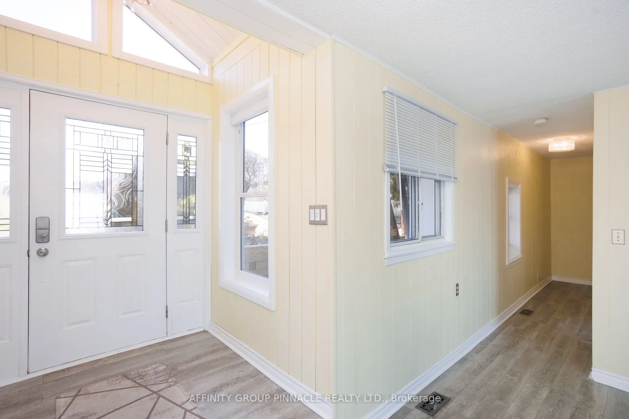 14 Oriole Road
