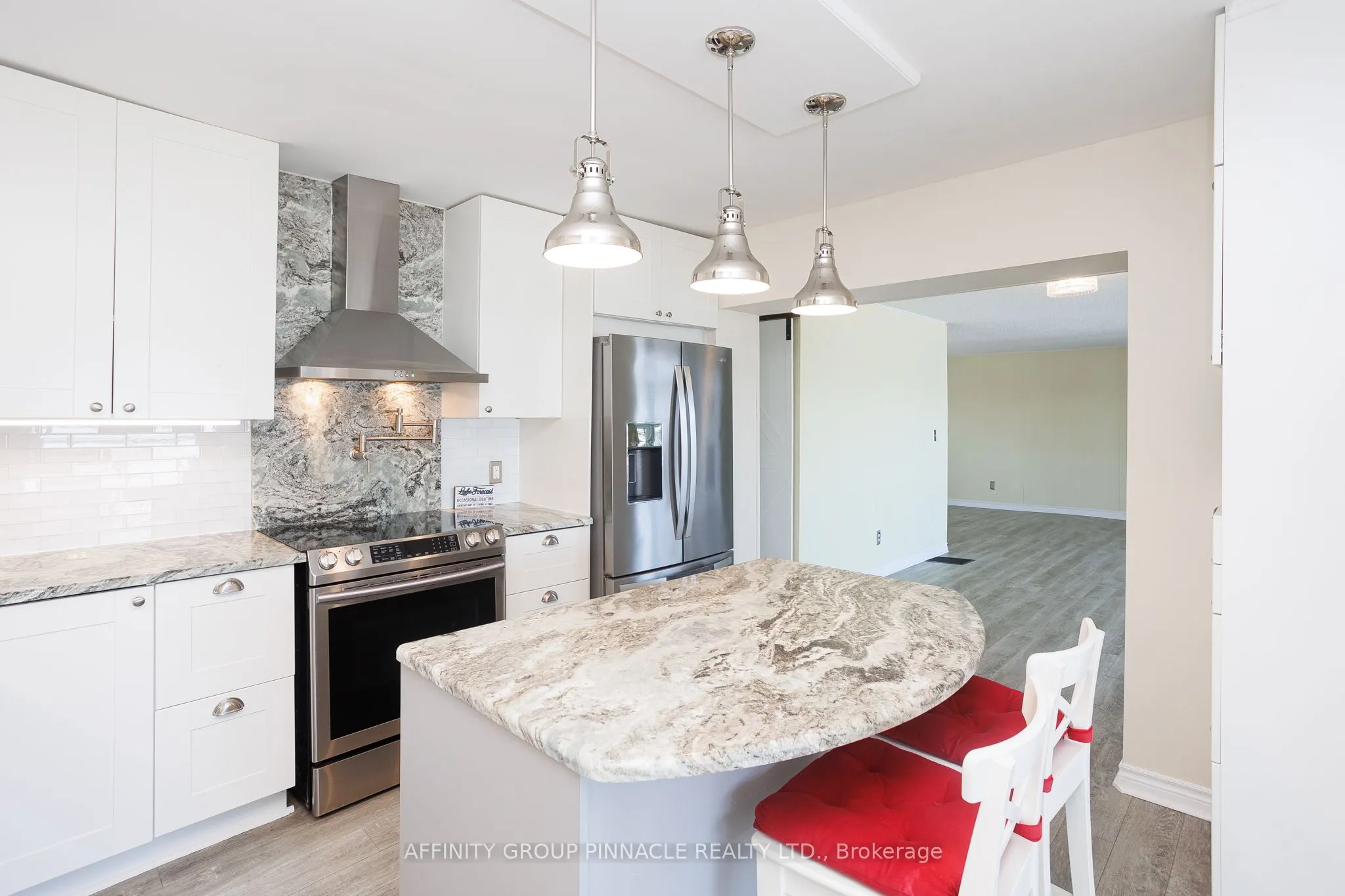 14 Oriole Road