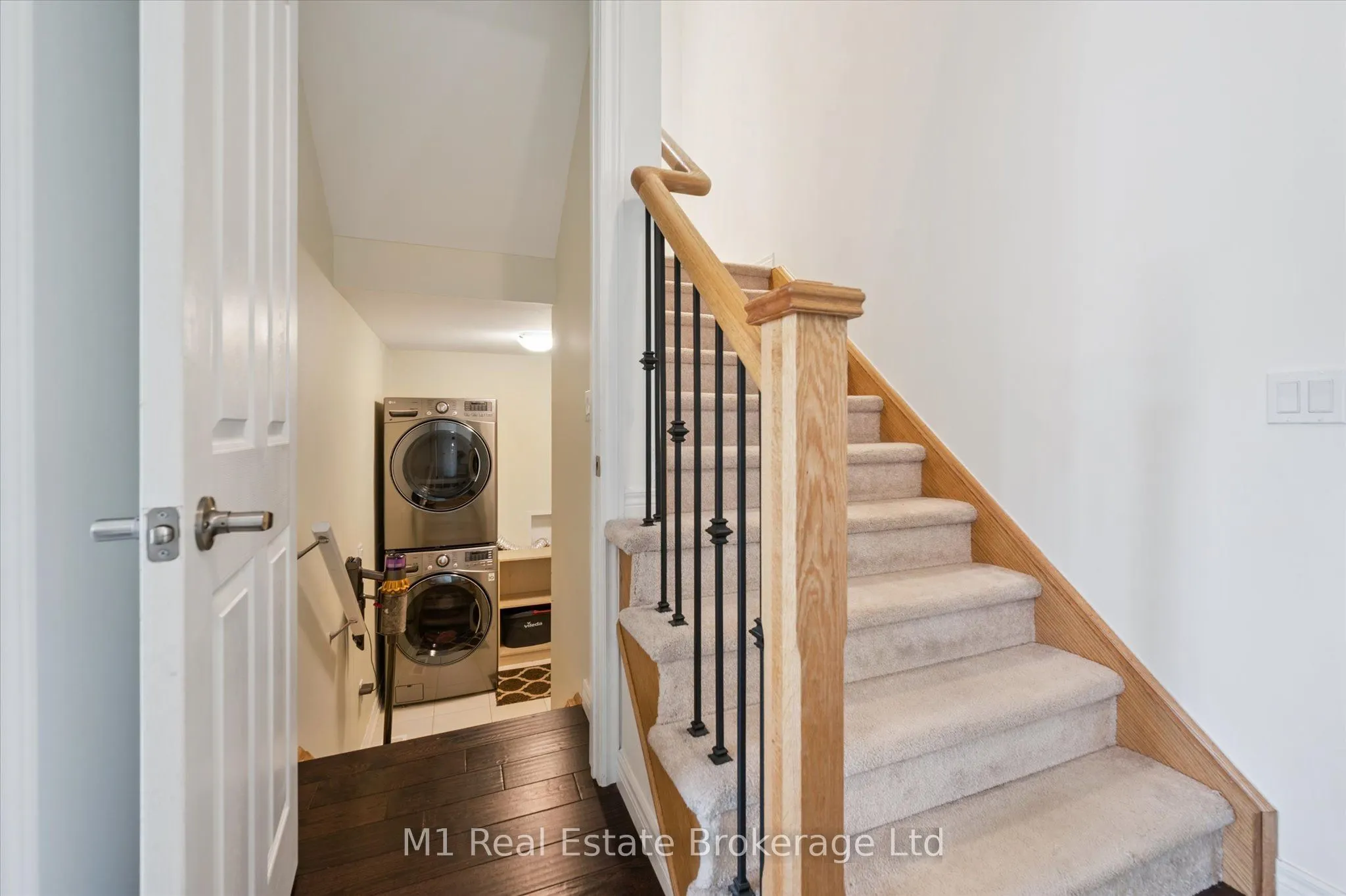 19 Findlay Way