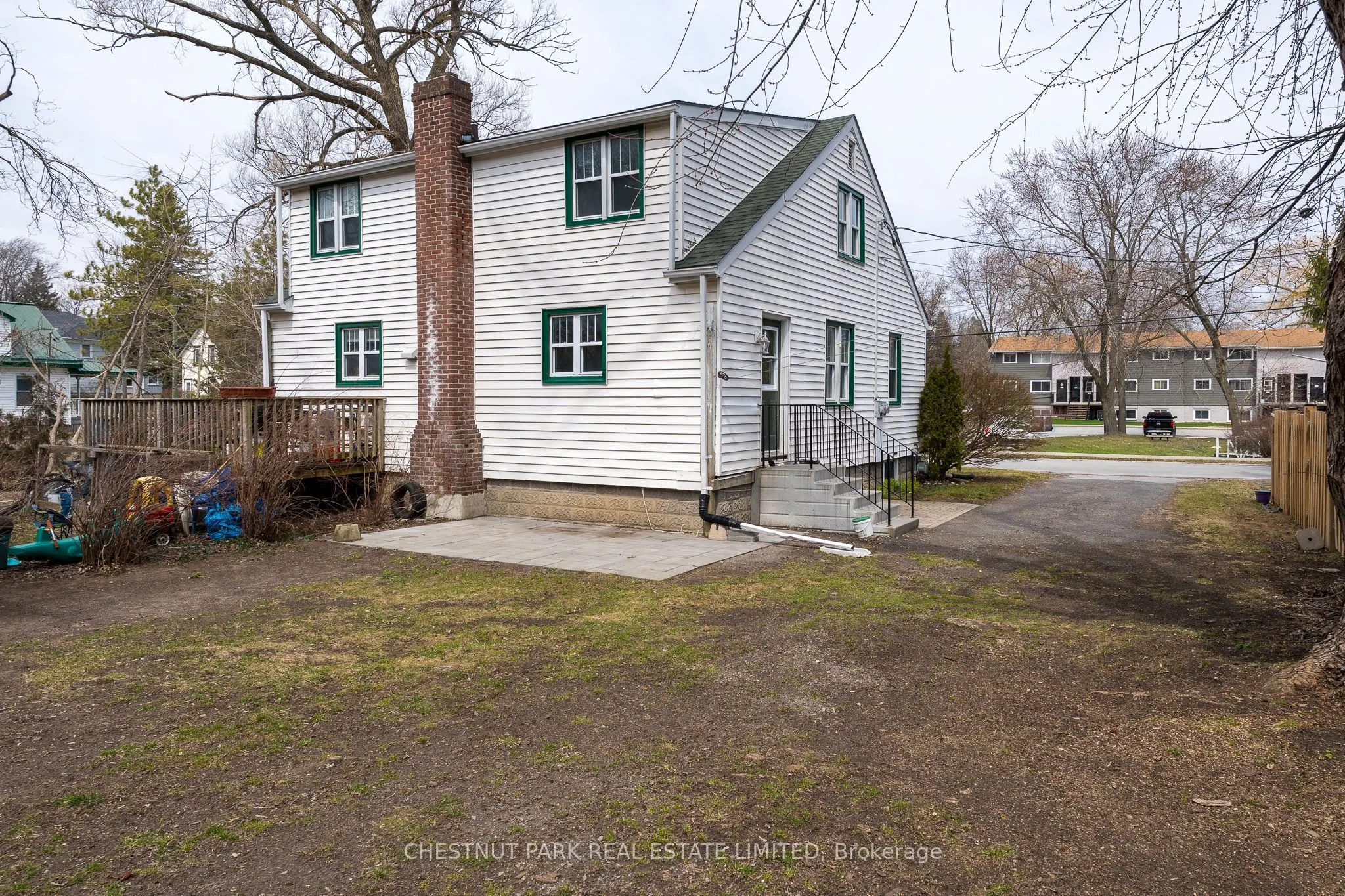 31-33 Washburn Street