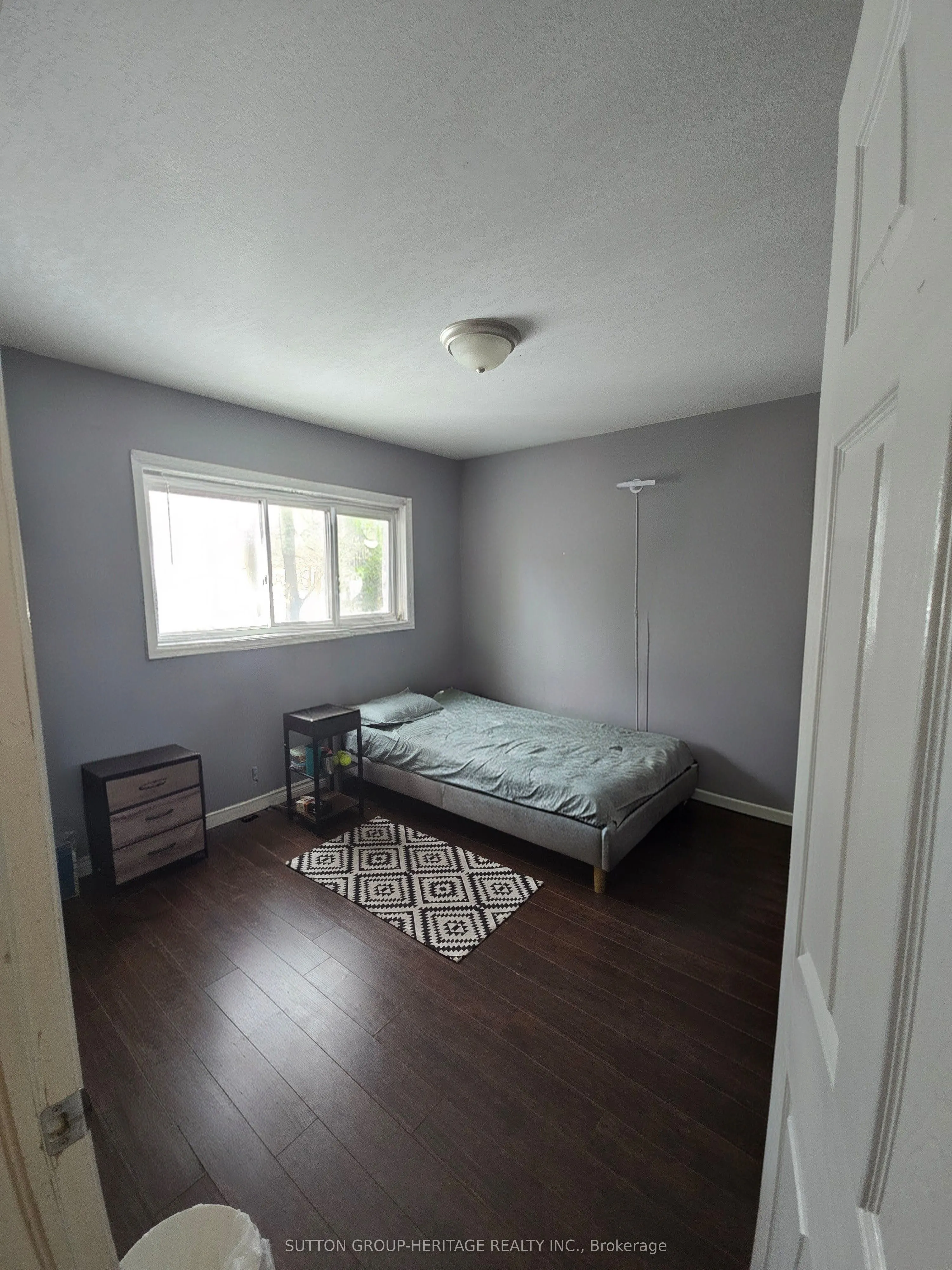 717 King Street W