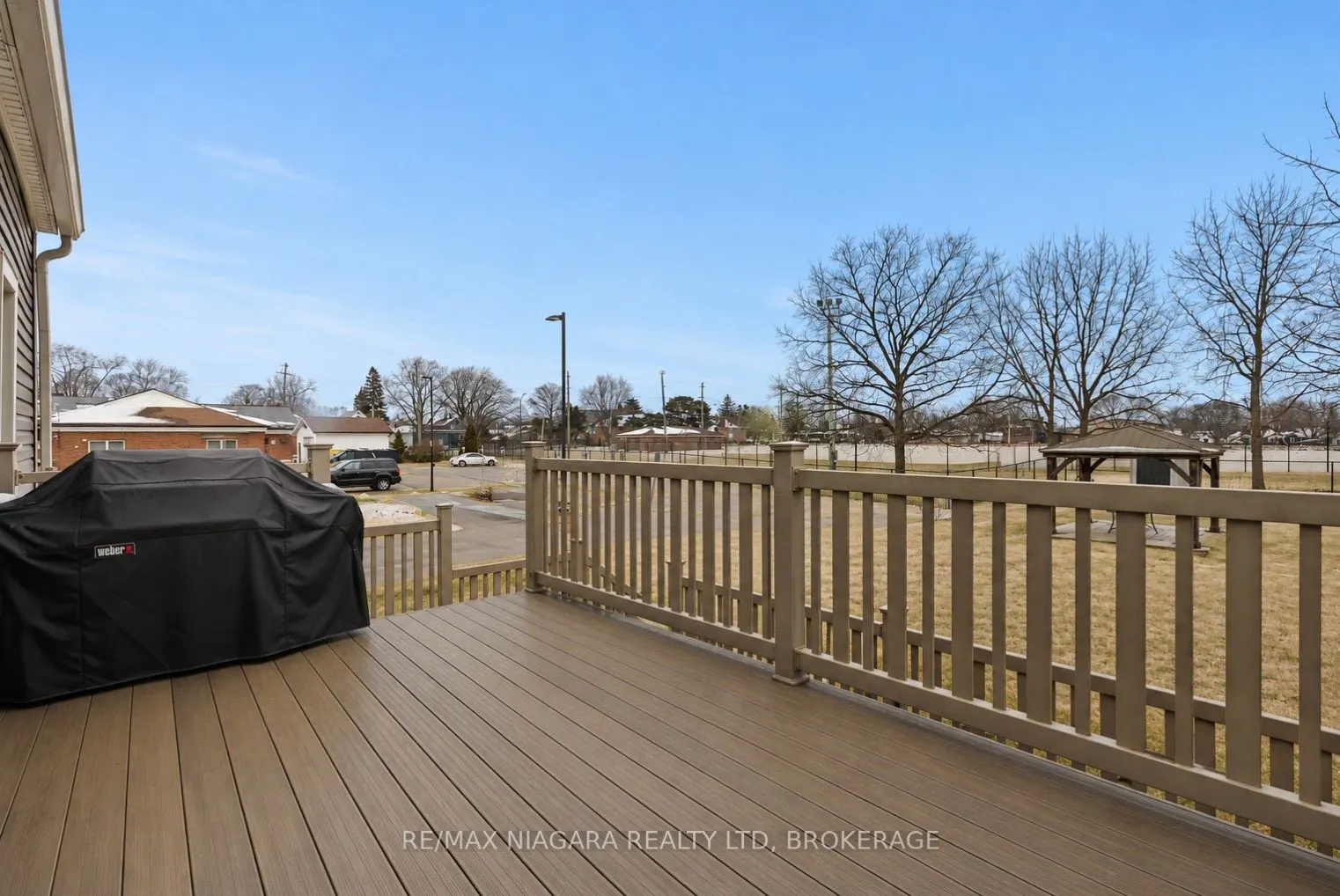 401 Fielden Avenue