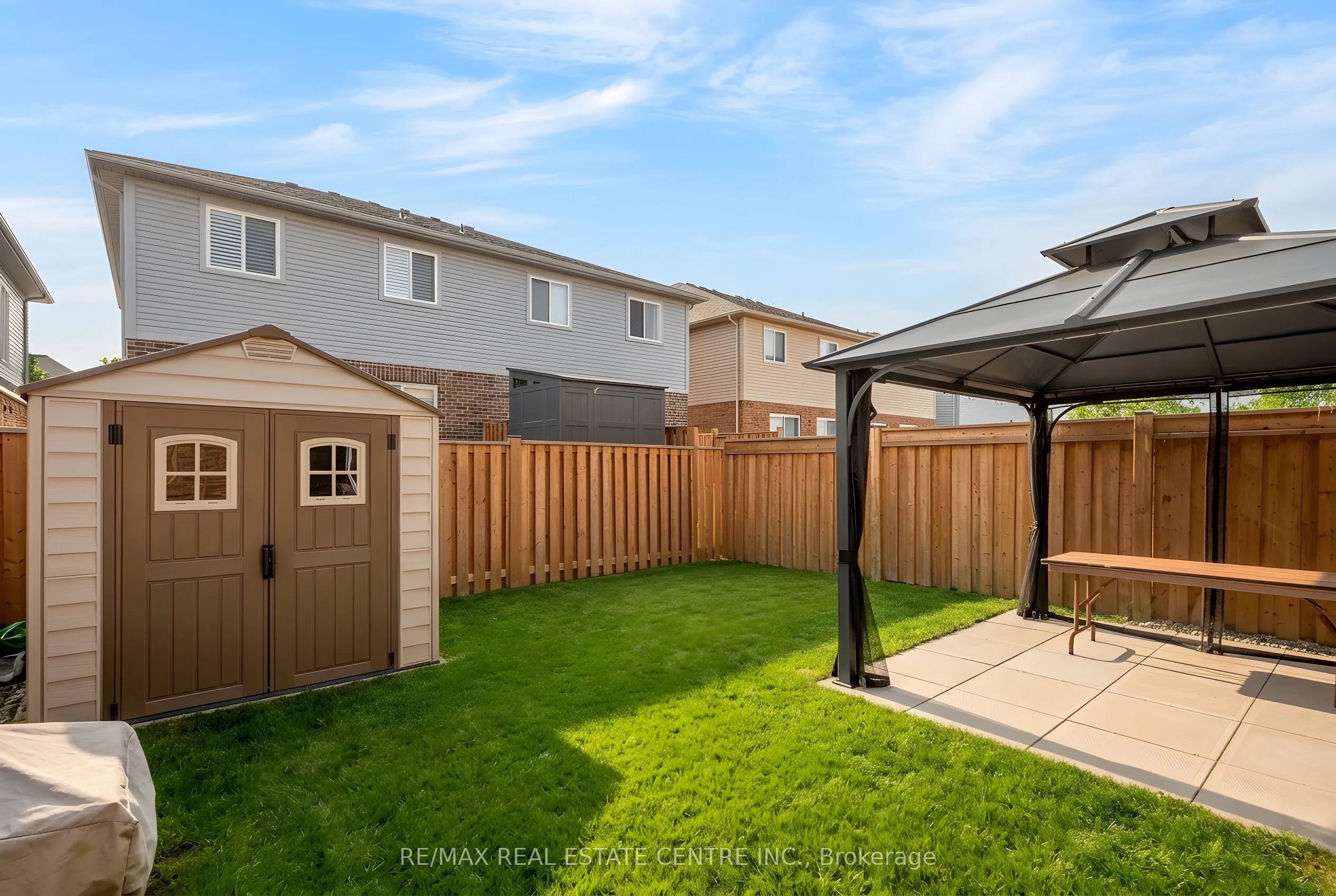 74 Bobolink Road
