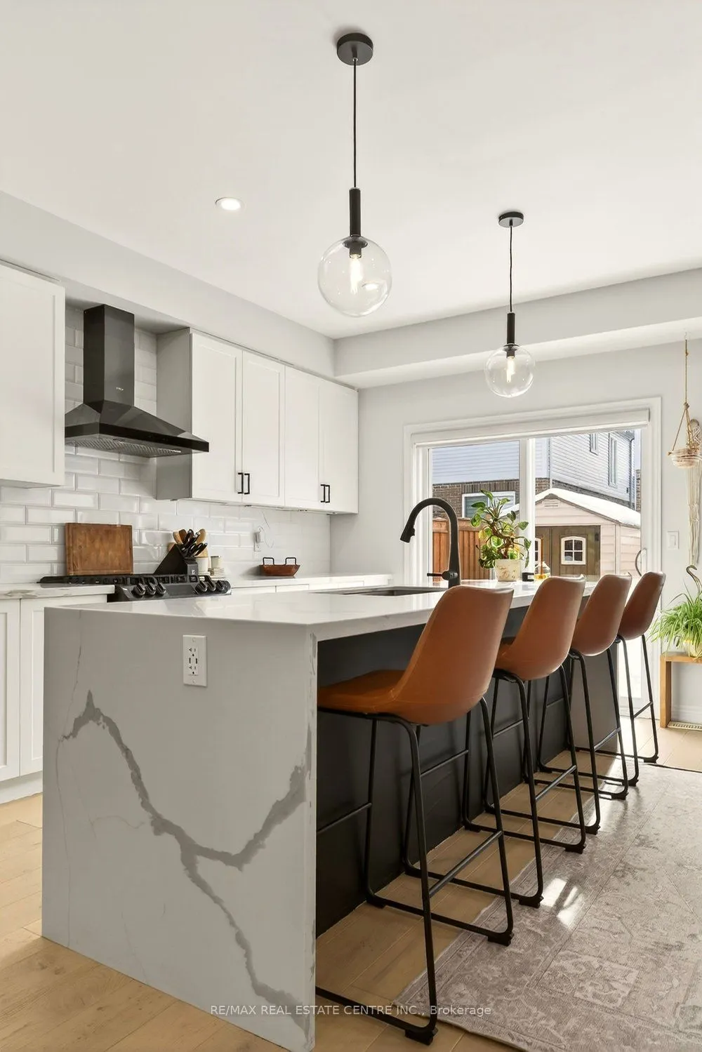74 Bobolink Road
