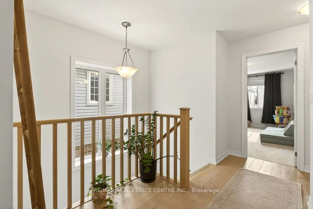 74 Bobolink Road