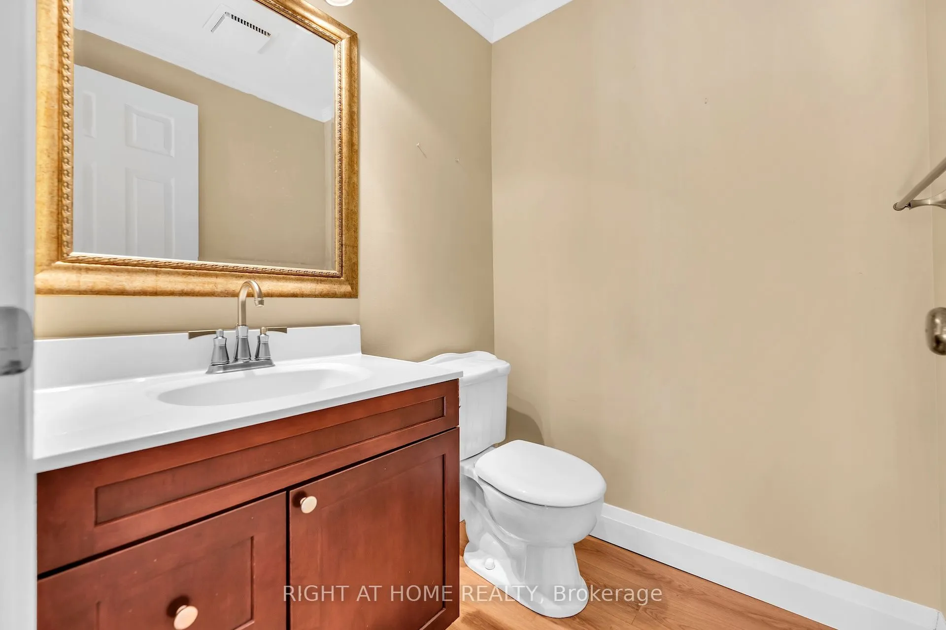 104 Woodlawn Road E #3