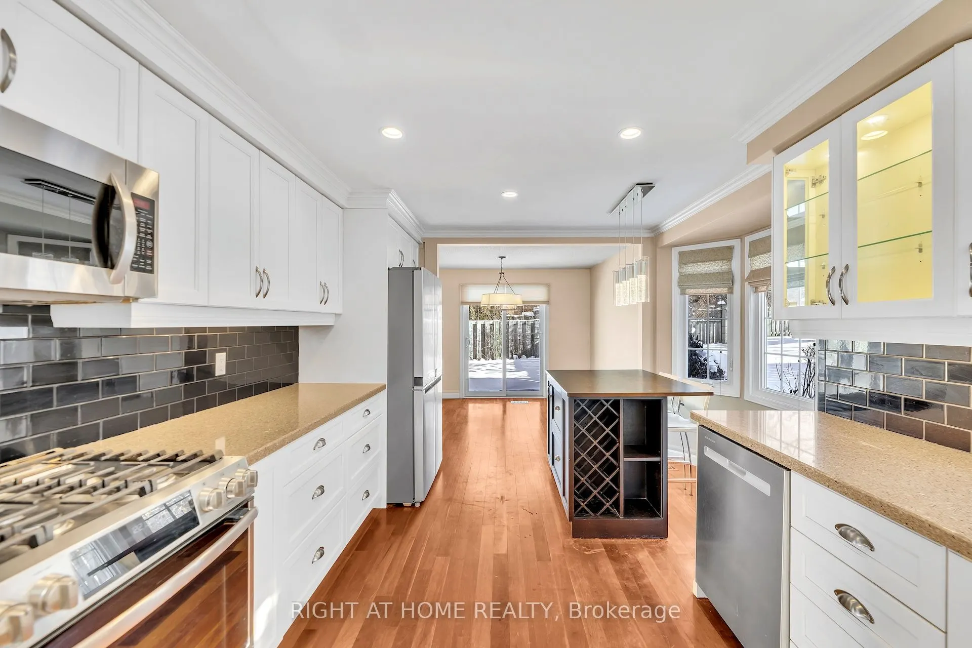 104 Woodlawn Road E #3