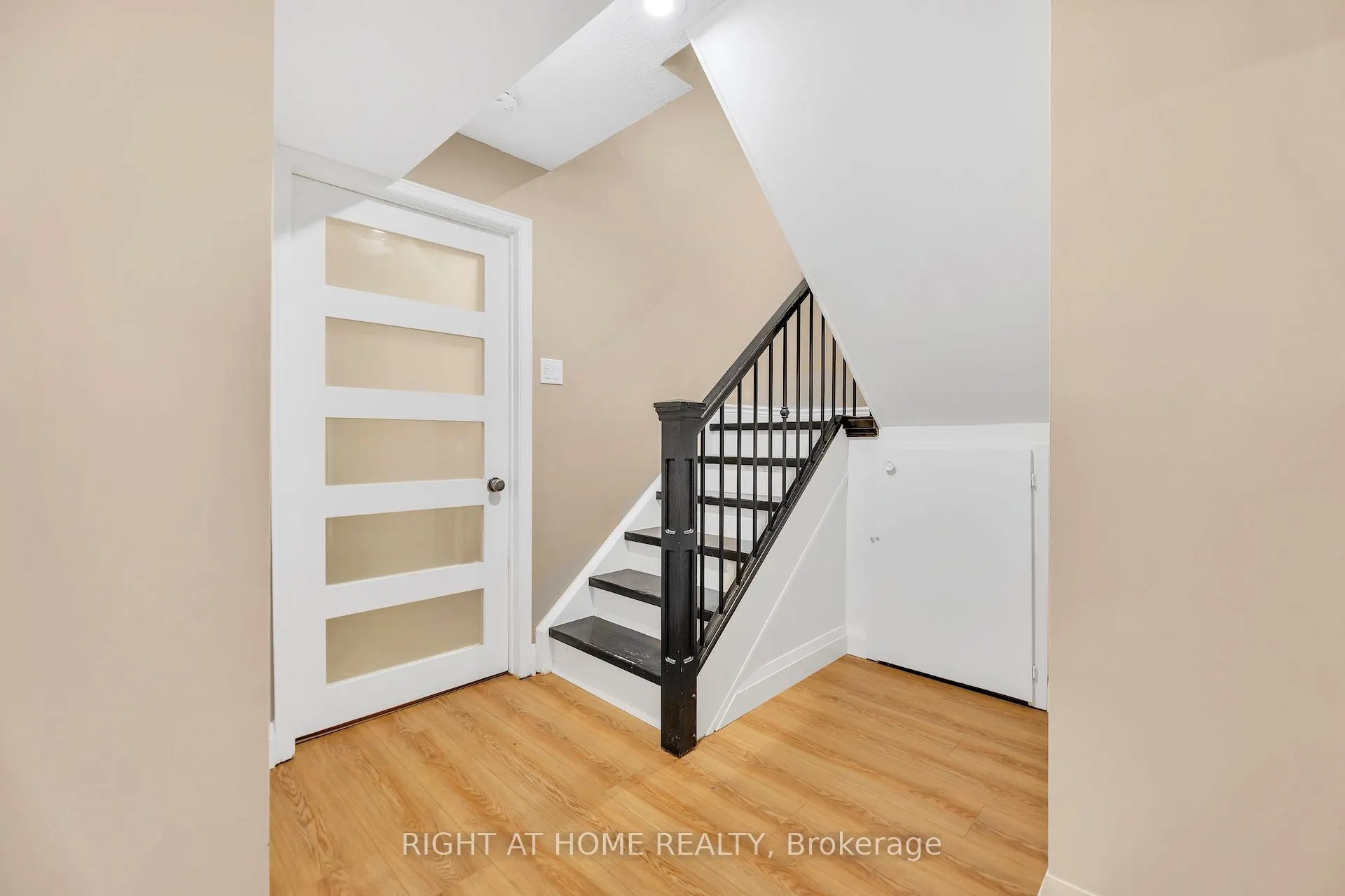104 Woodlawn Road E #3