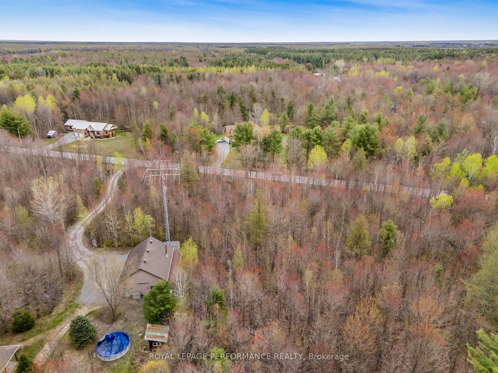 00 Albert Leroux Rd Road