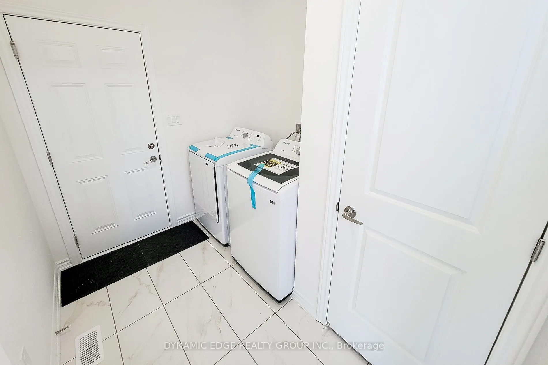 139 Henshaw Drive