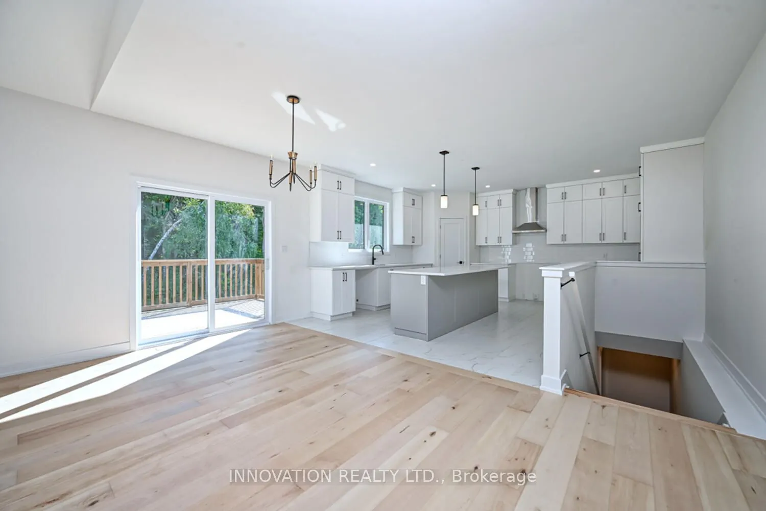 3249 Elizabeth Street