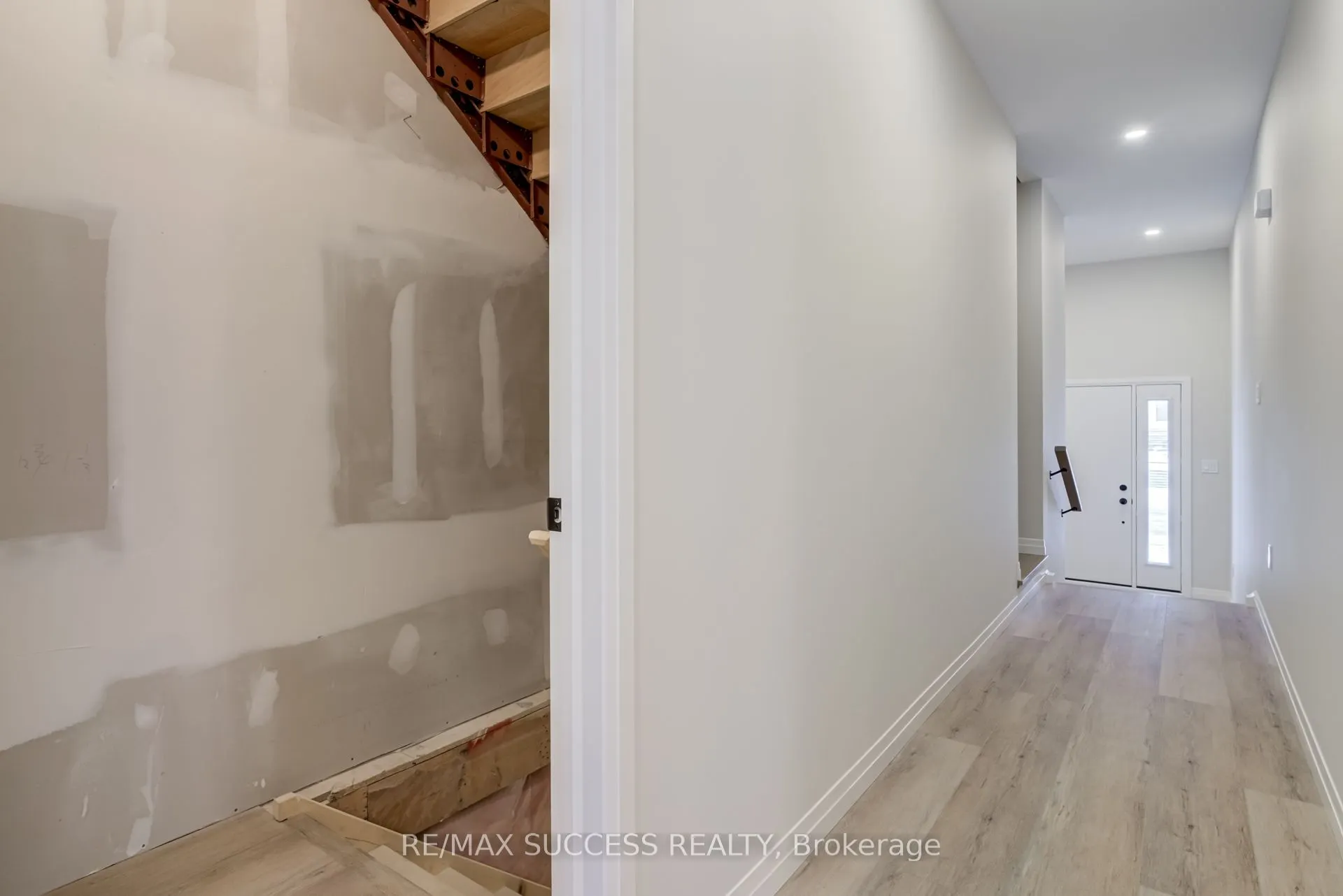 147 Siebert Avenue