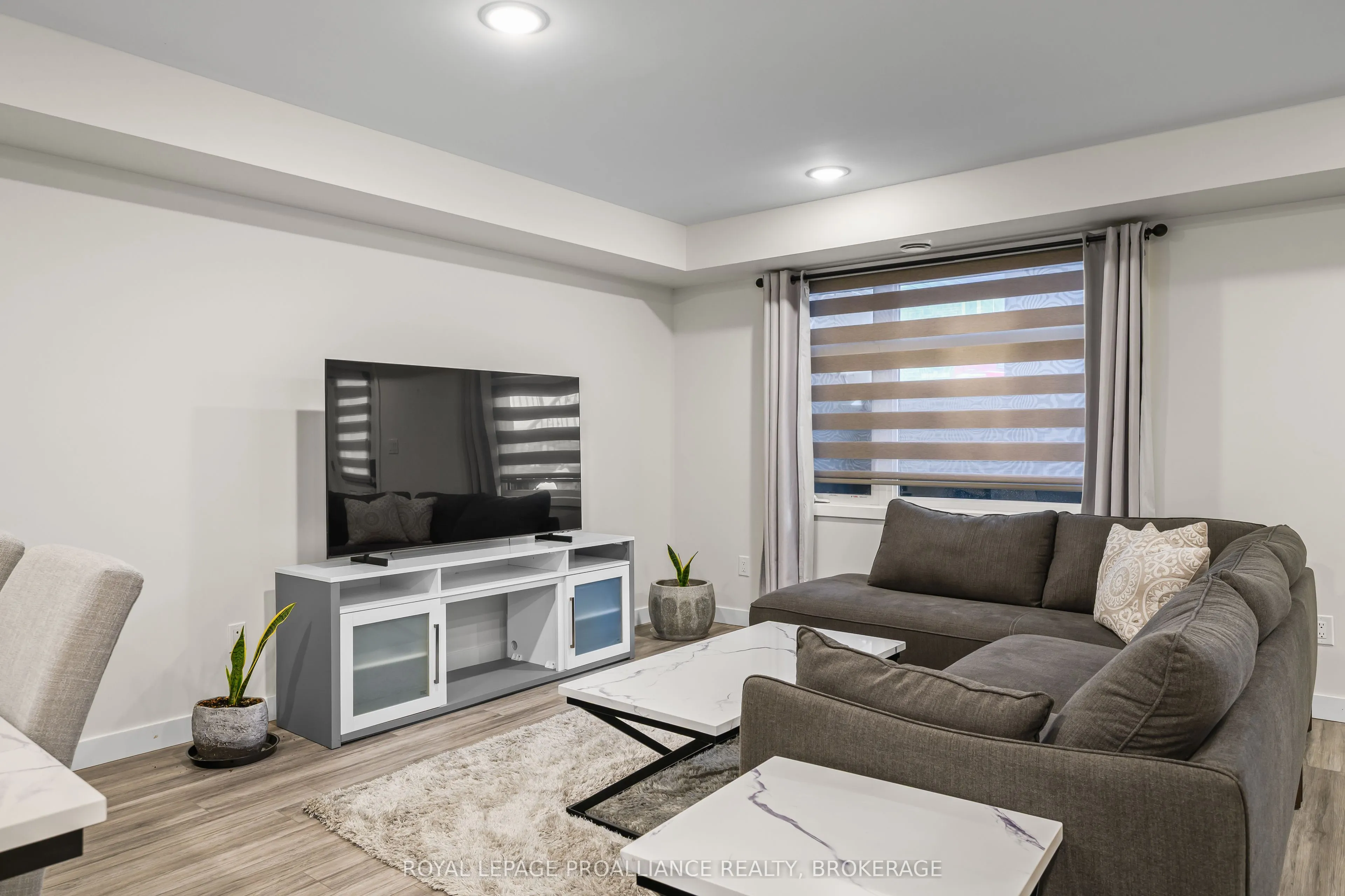 809 Development Drive #105