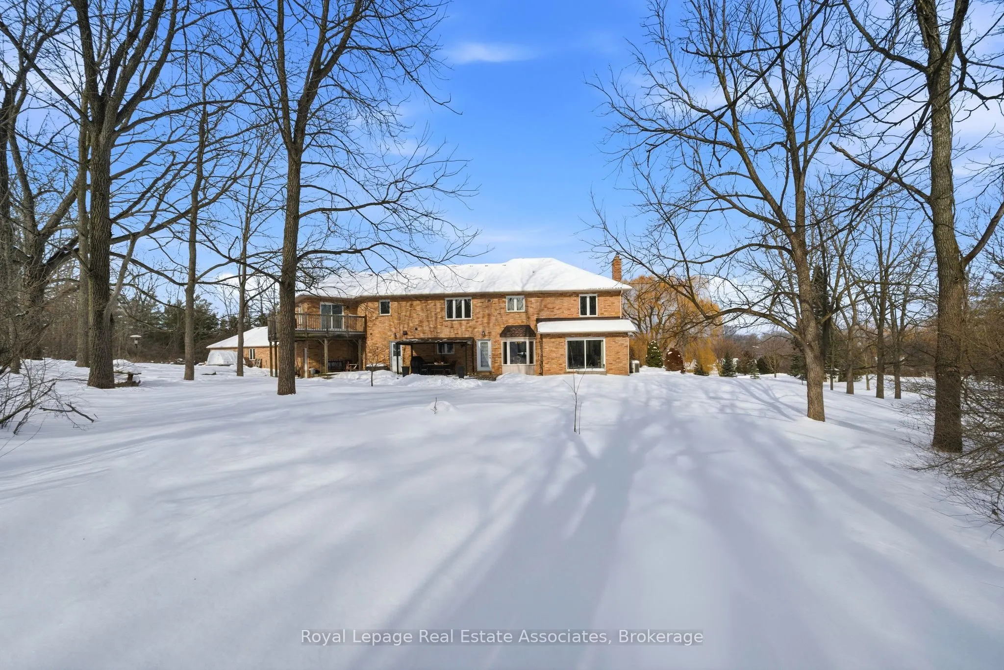 86 Ridge Road E
