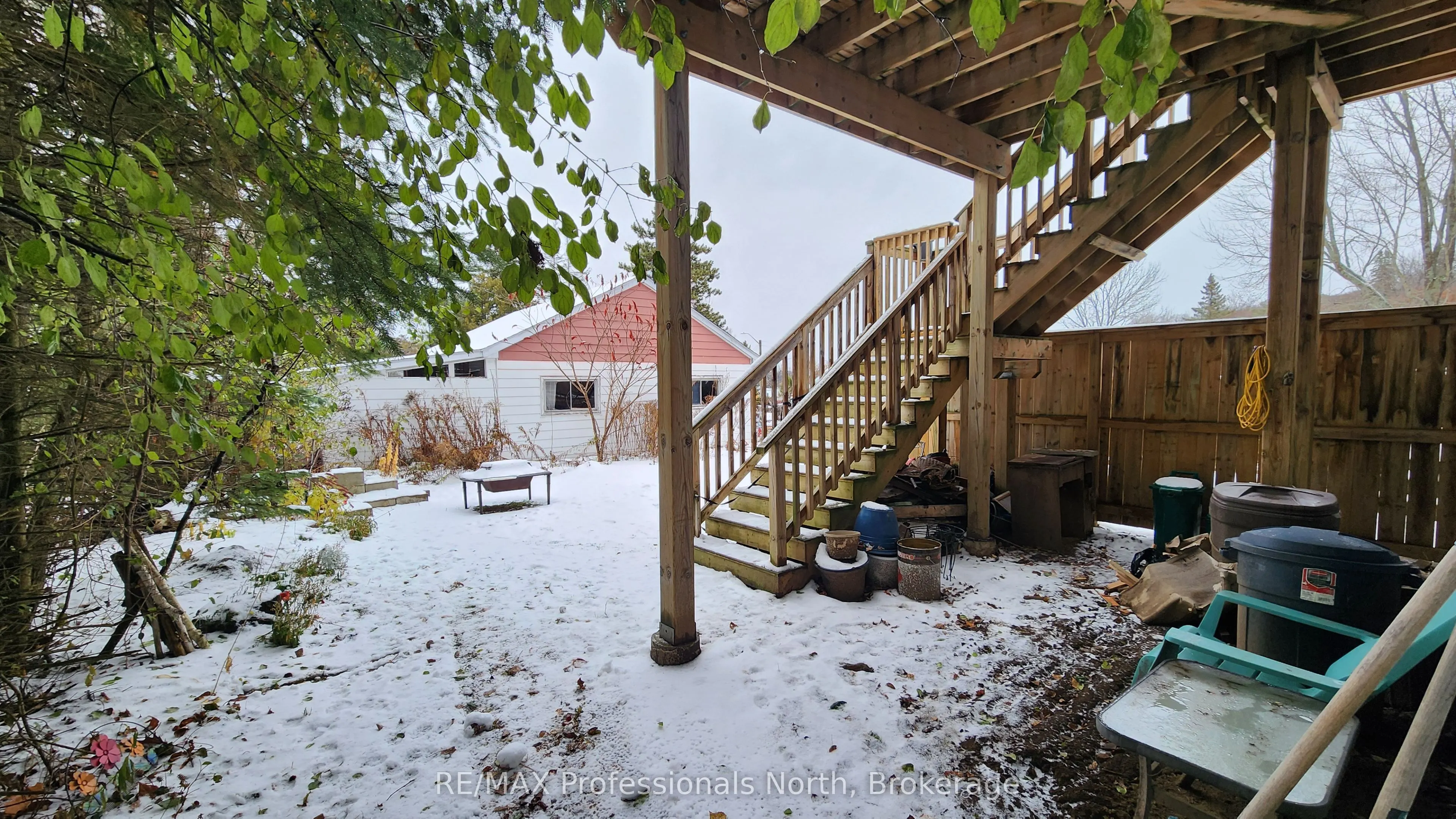 5 Greaves Avenue