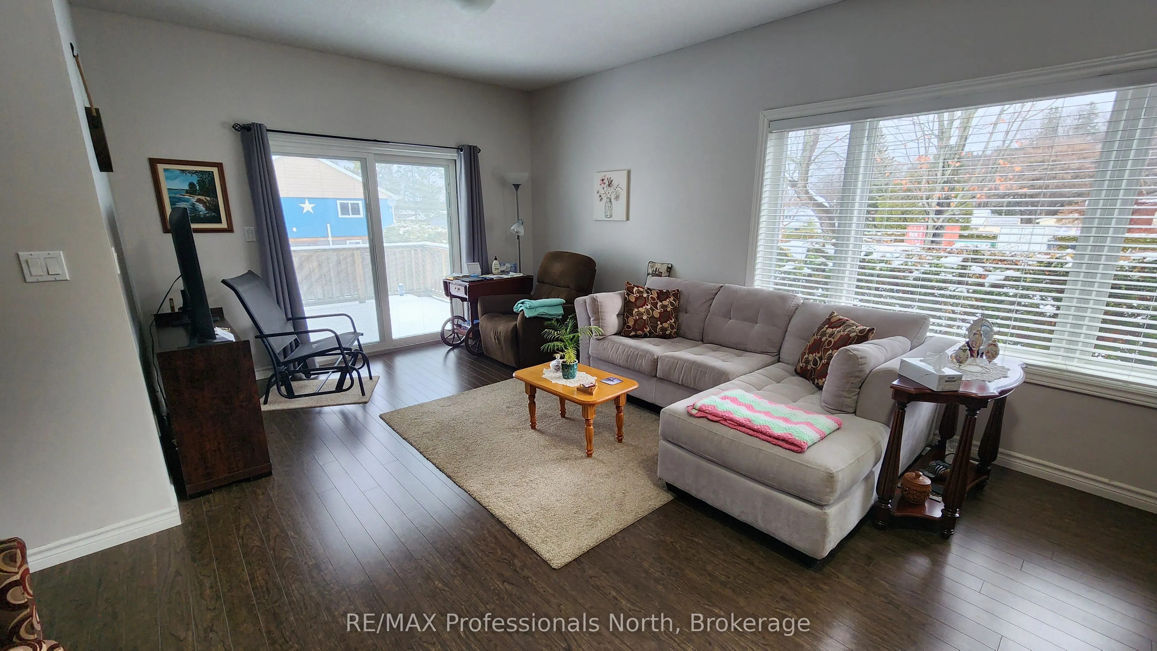 5 Greaves Avenue
