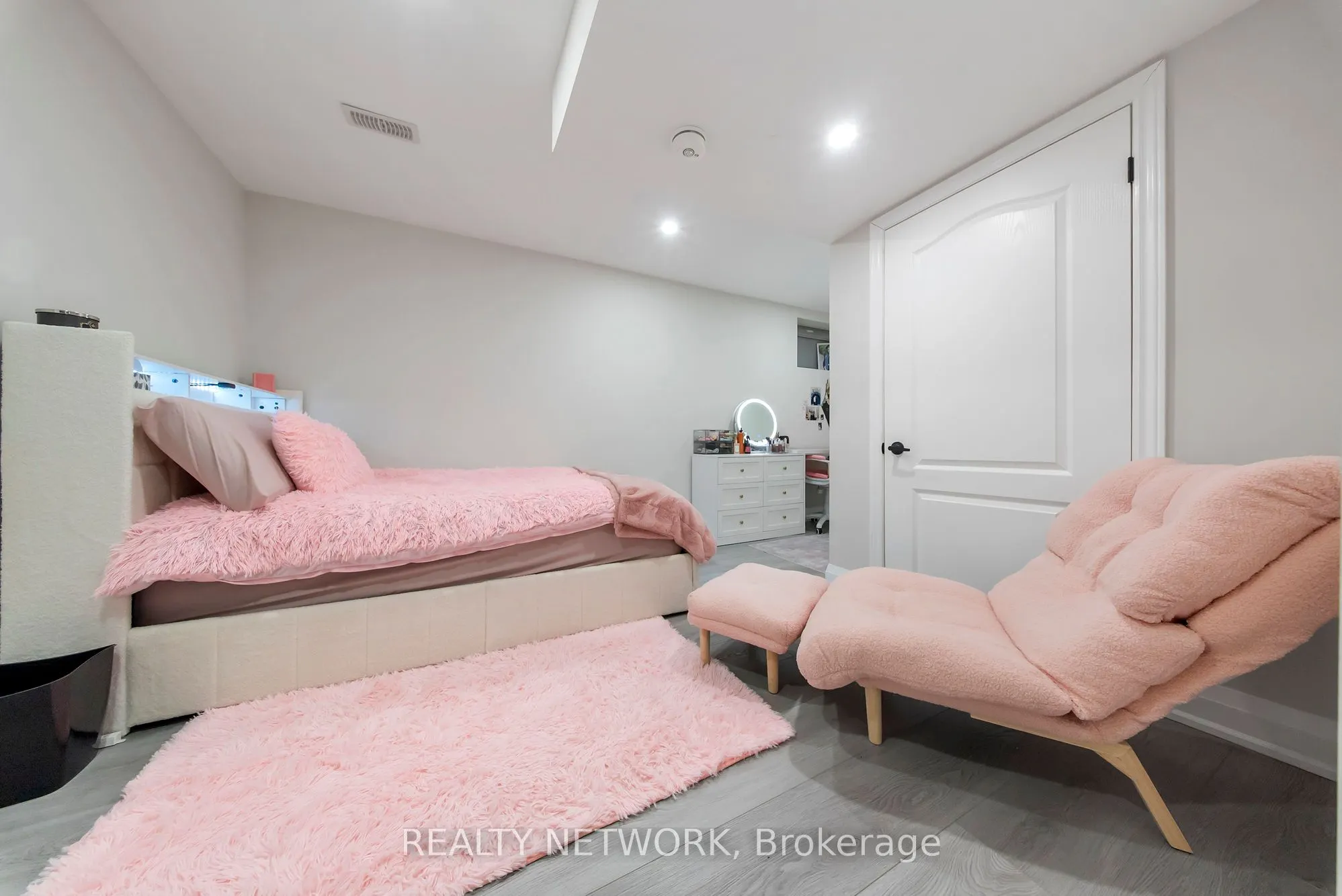 59 Greti Drive