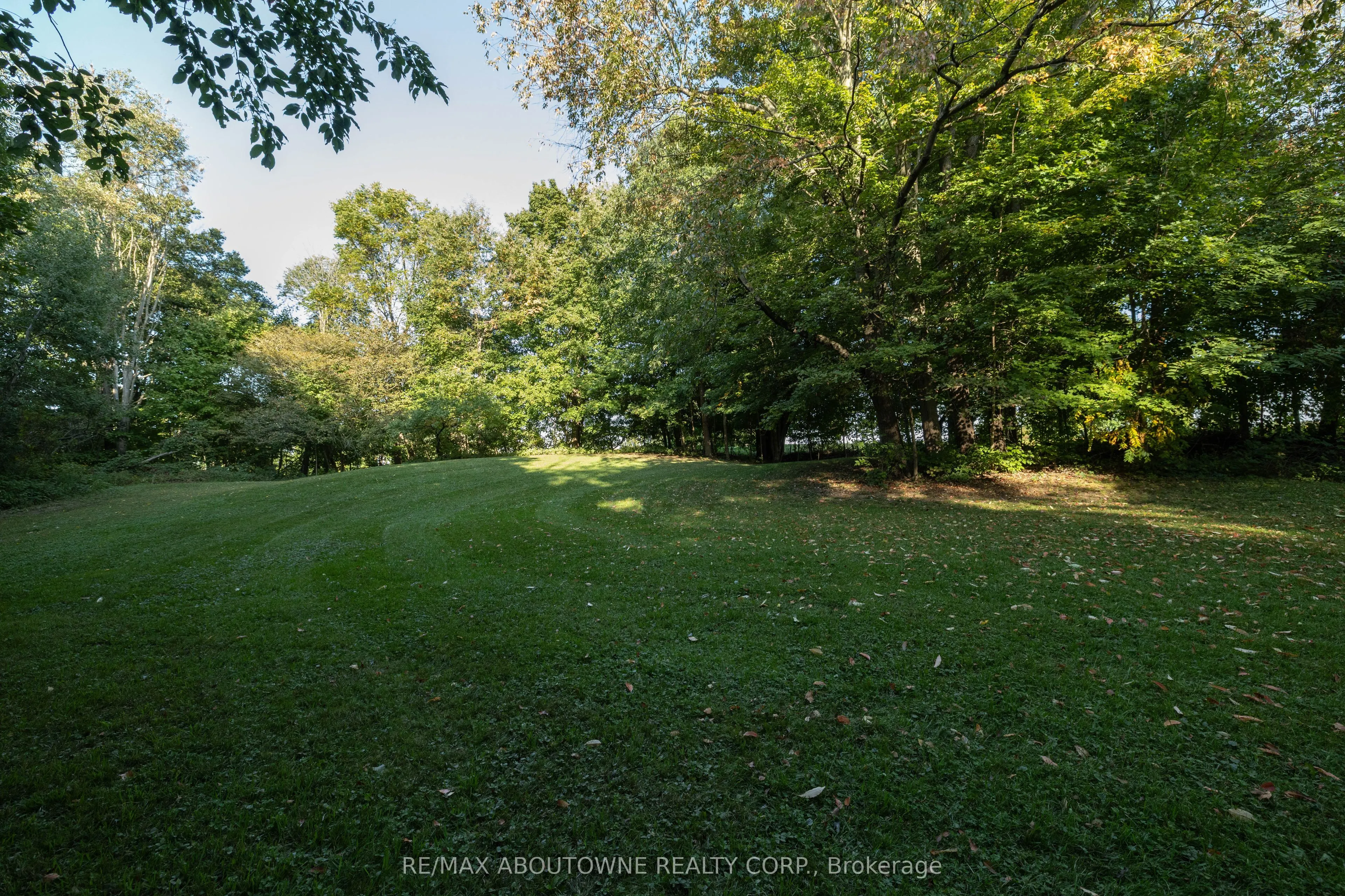 3276 Governors Road