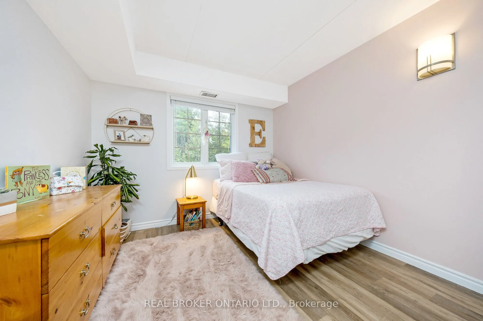 264 Alma Street #203
