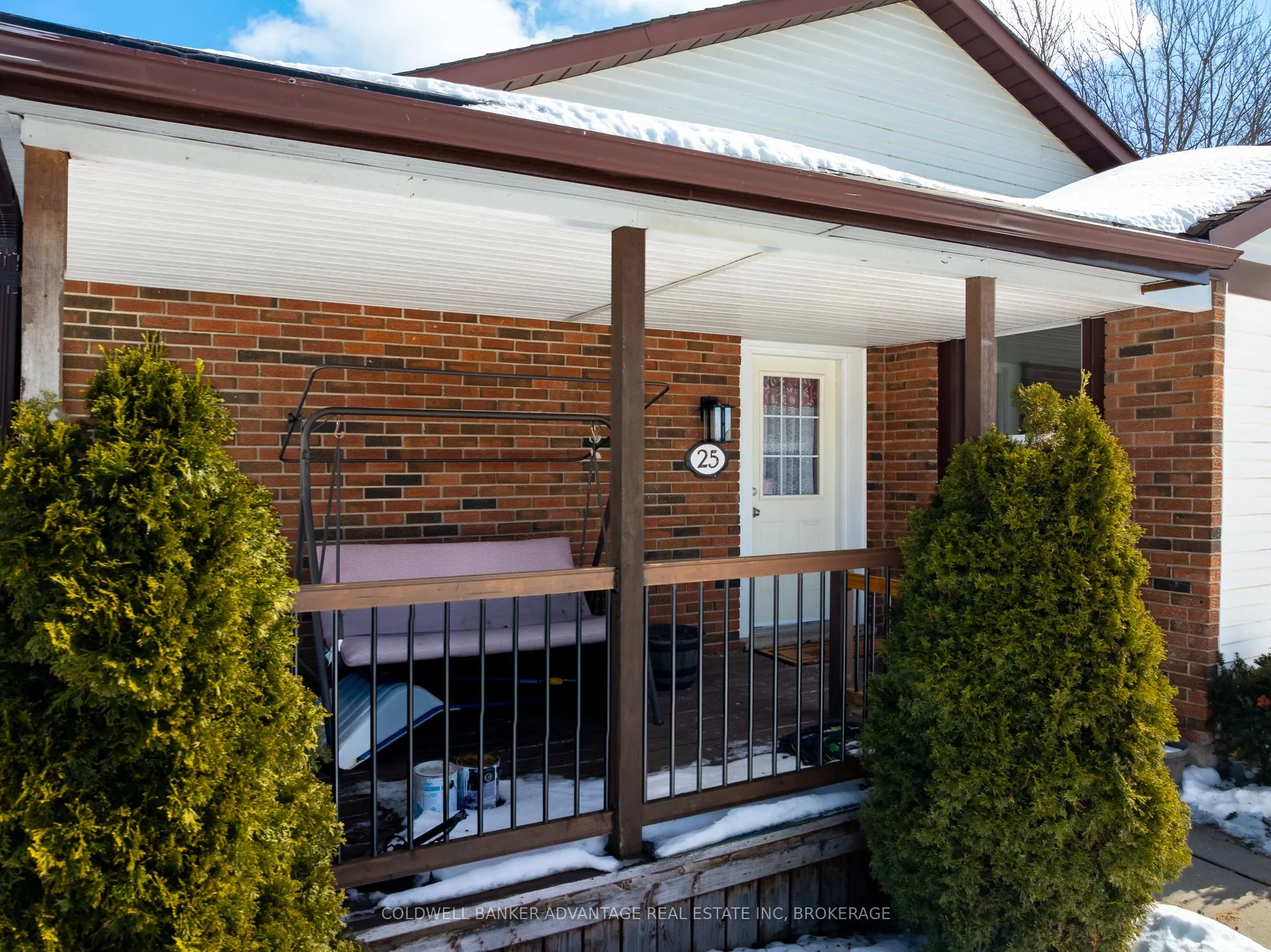25 Newleaf Crescent