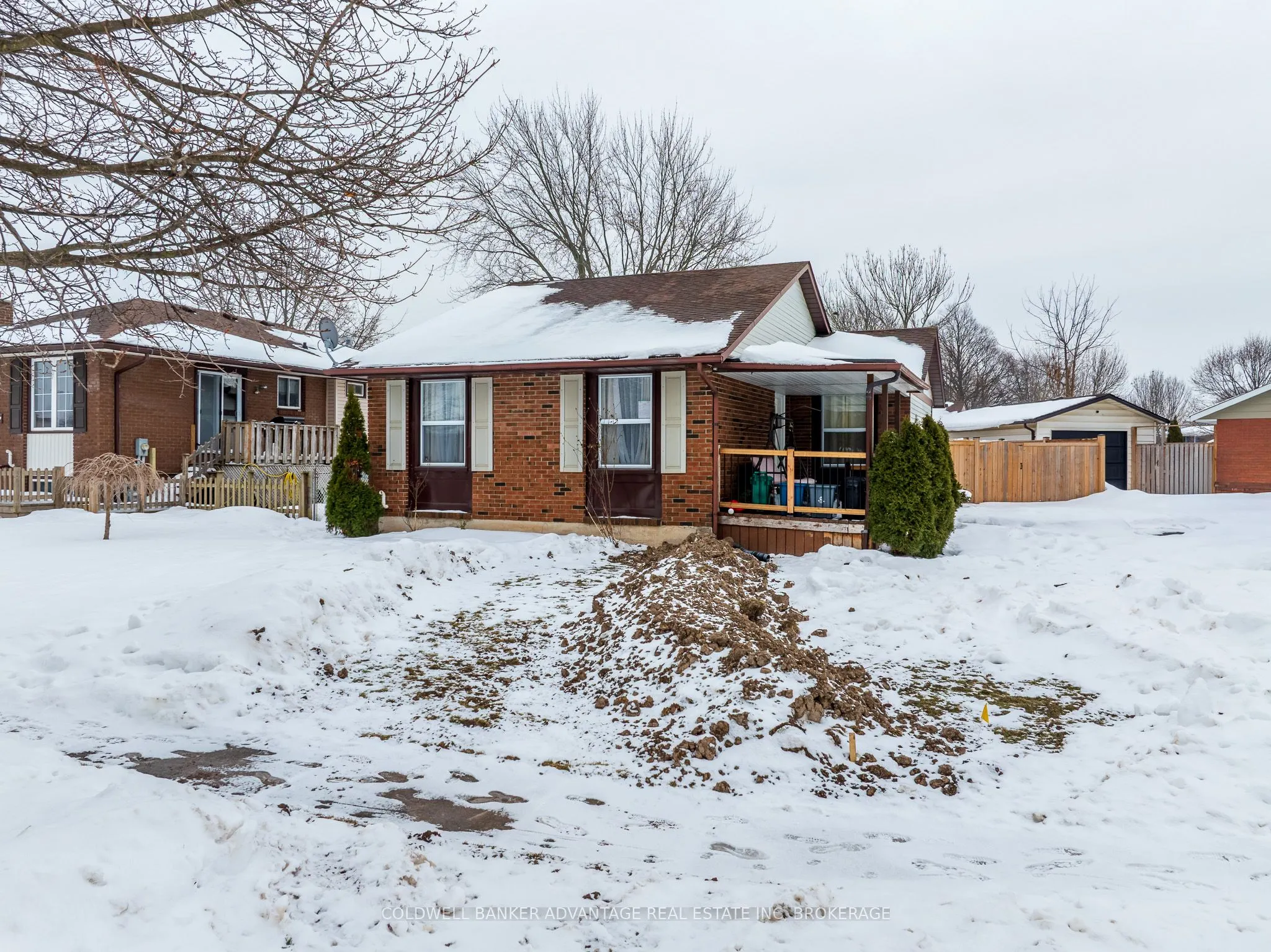 25 Newleaf Crescent