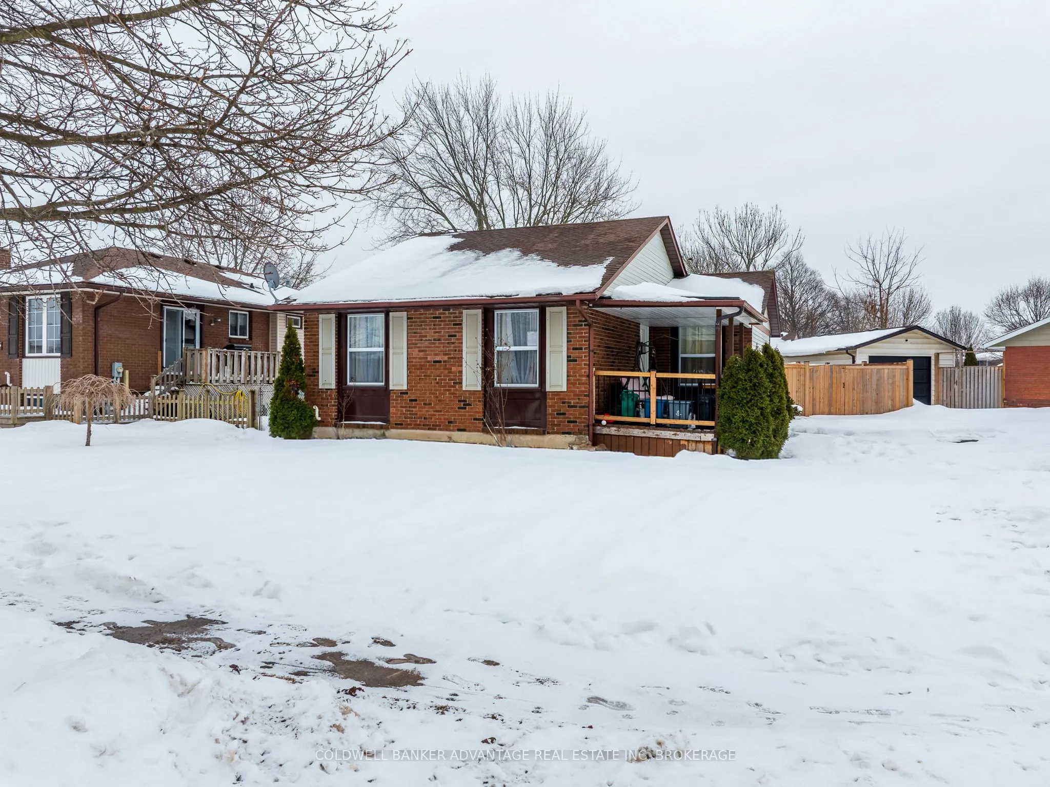 25 Newleaf Crescent