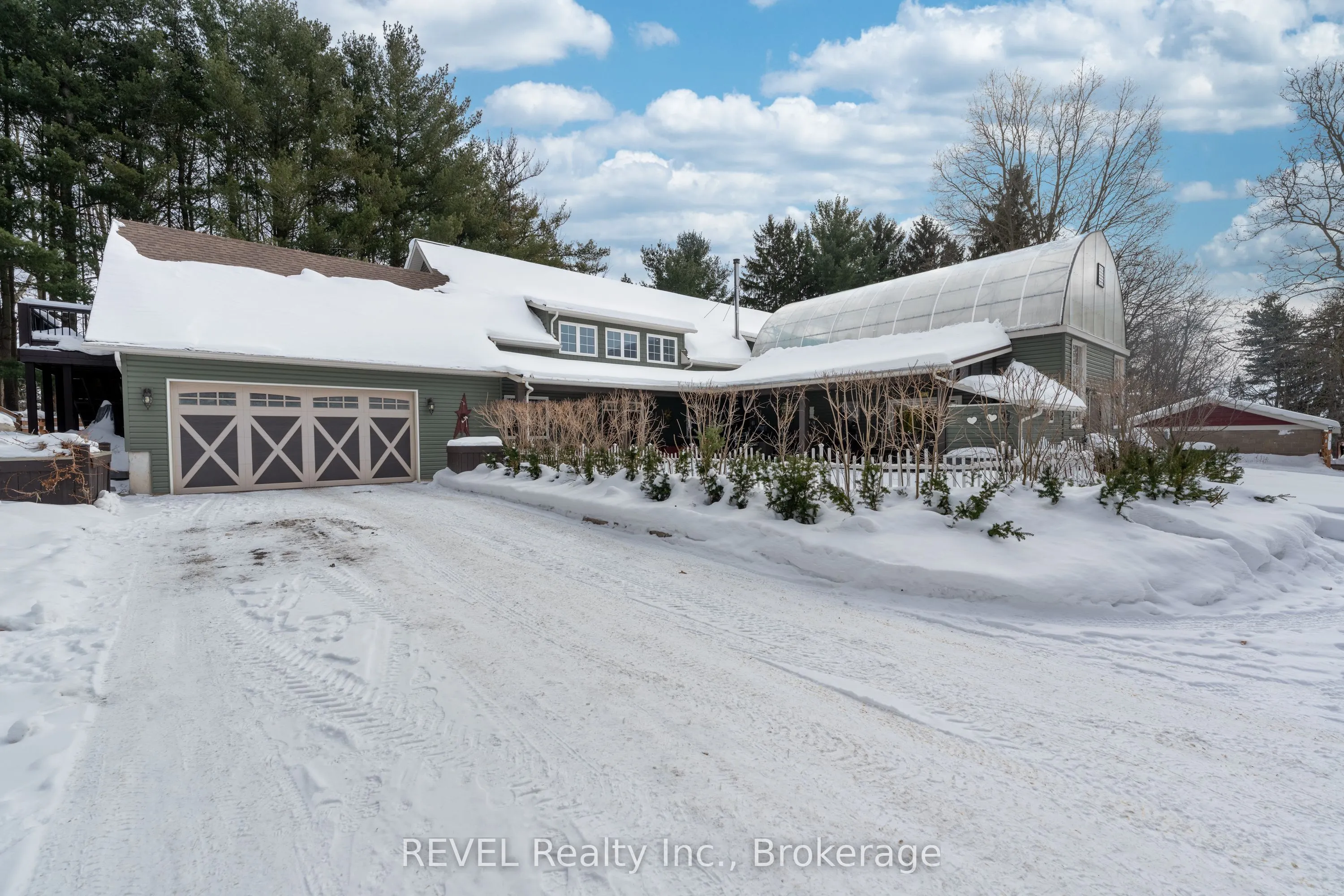 573 CANBORO Road