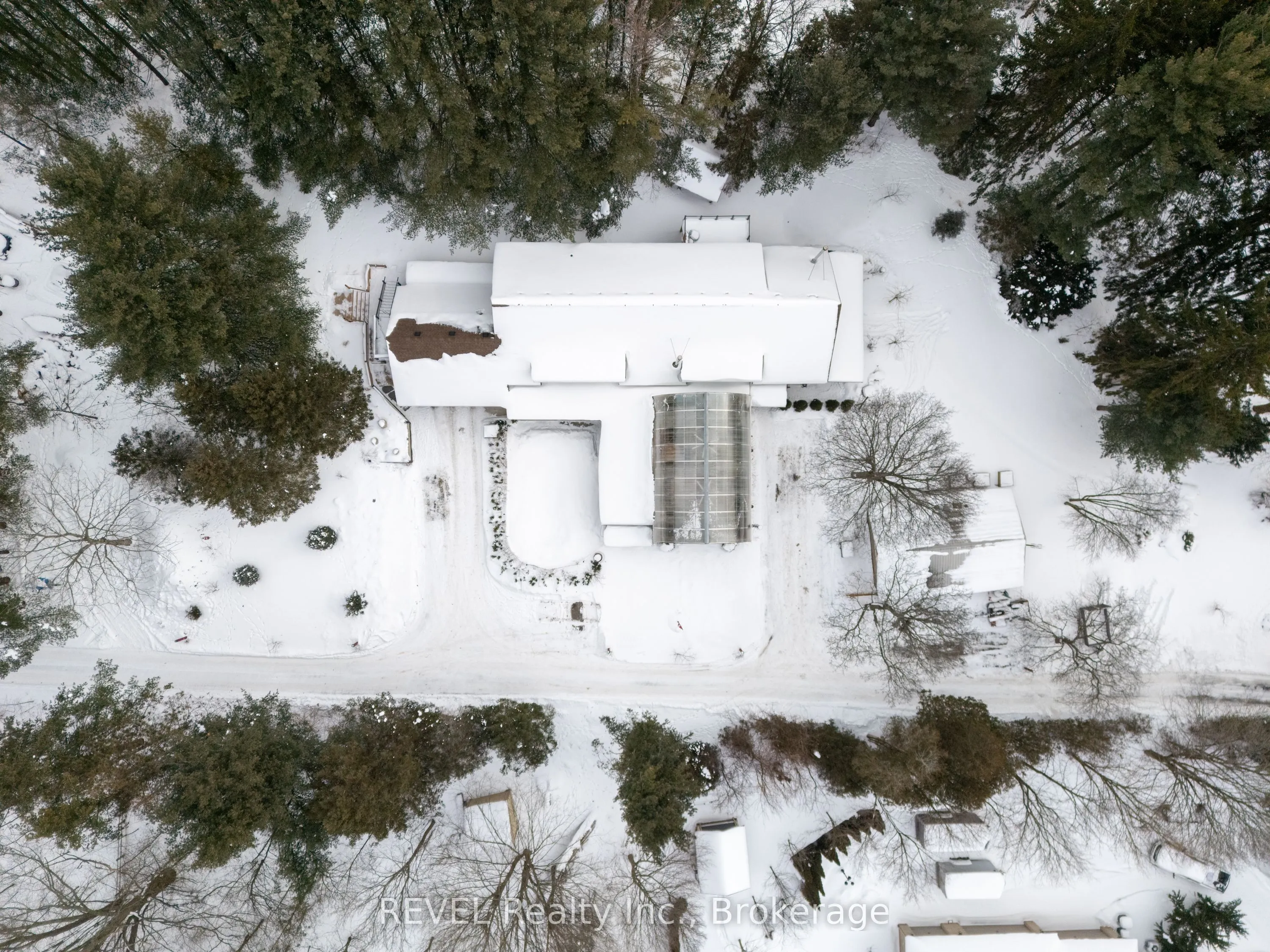 573 CANBORO Road