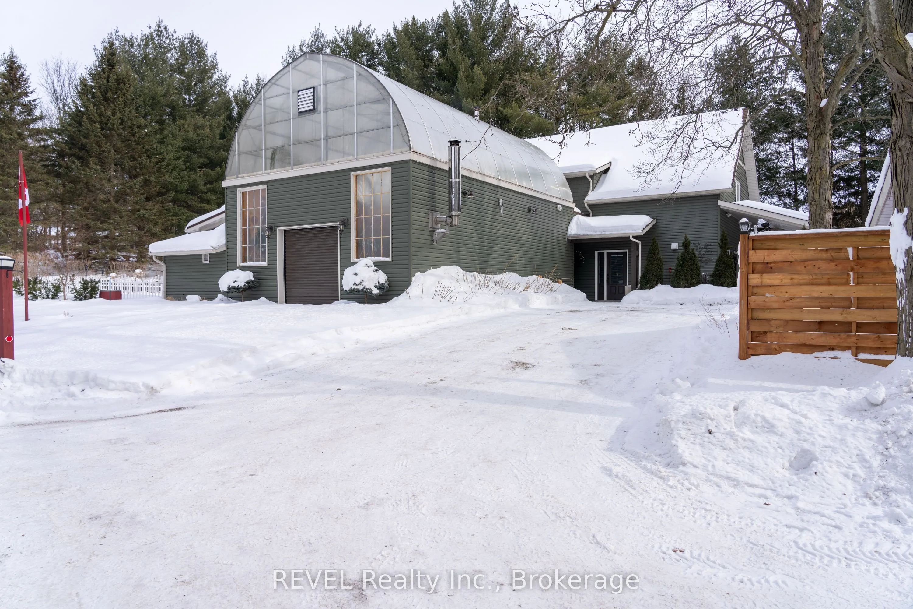573 CANBORO Road