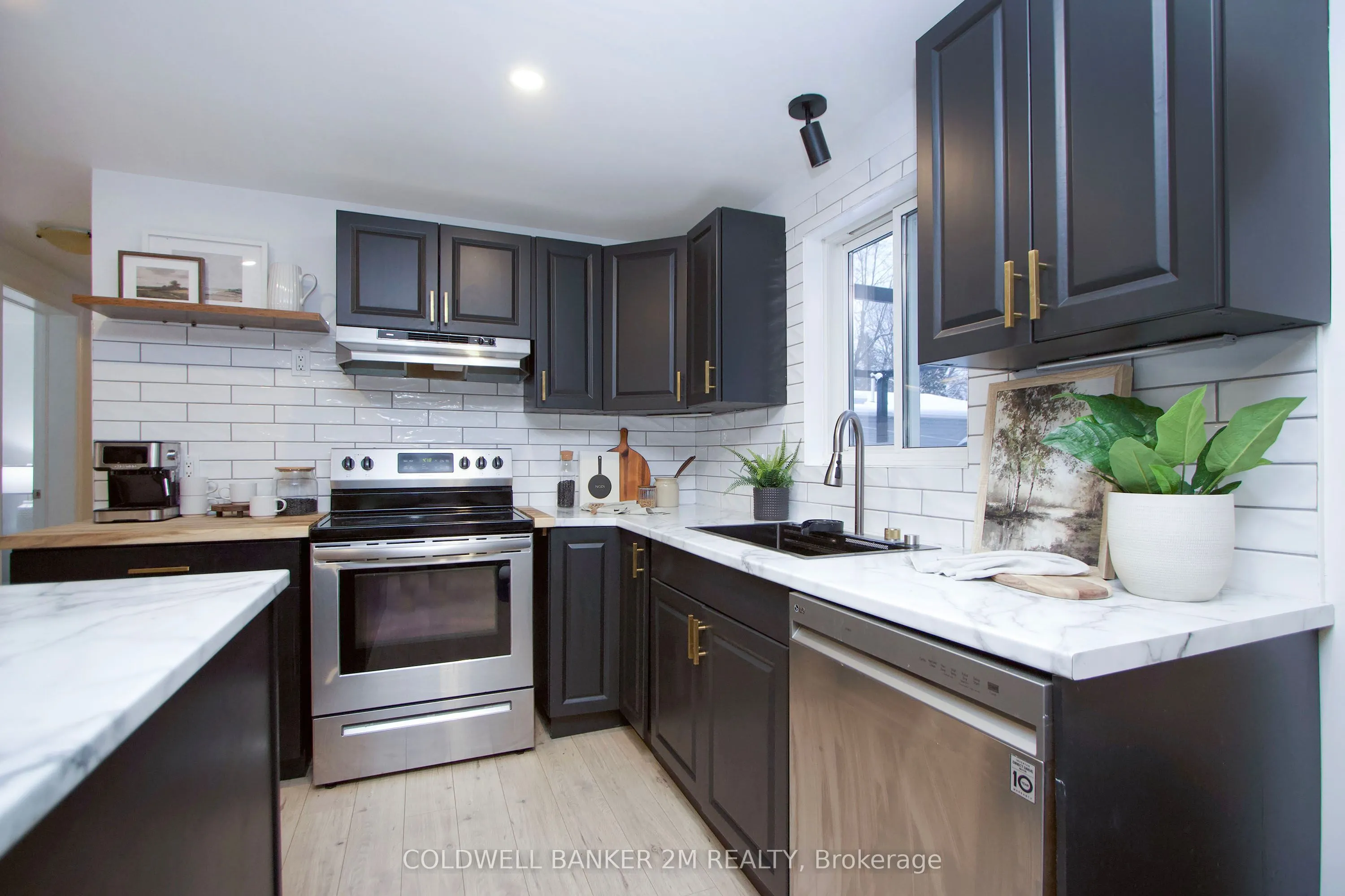 812 Burnham Street