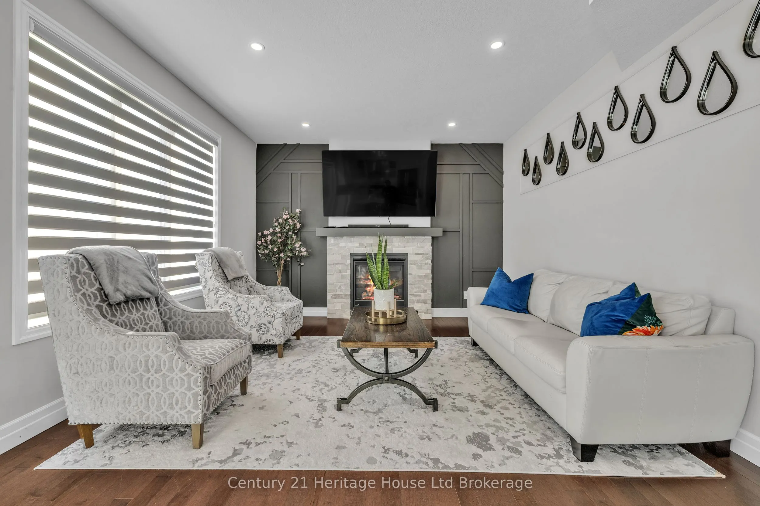 97 Beech Boulevard