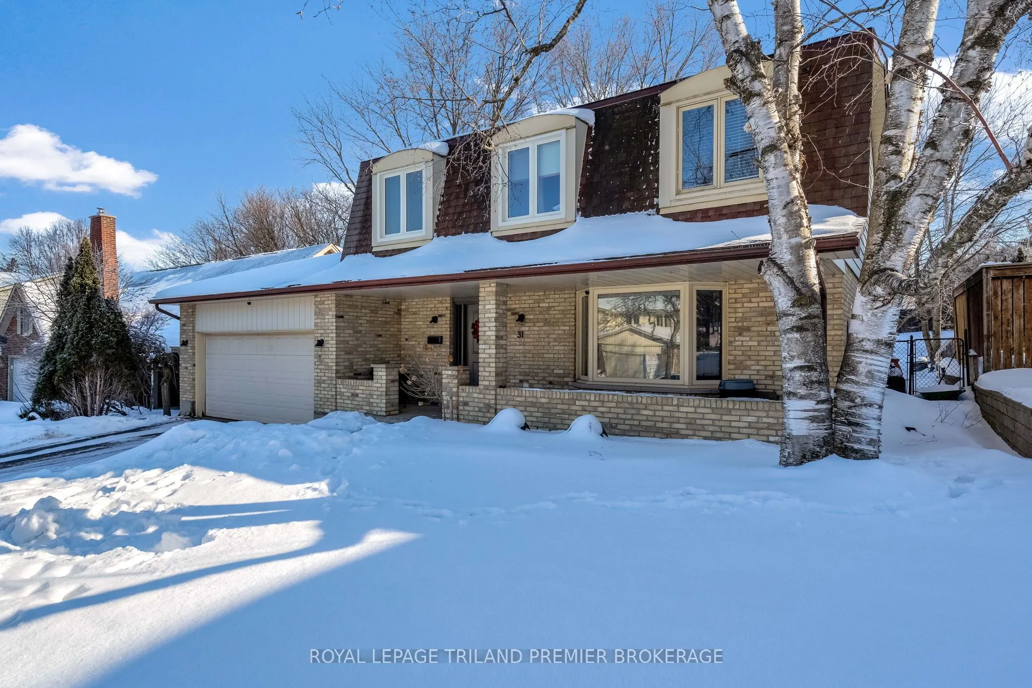 31 Foxcroft Crescent