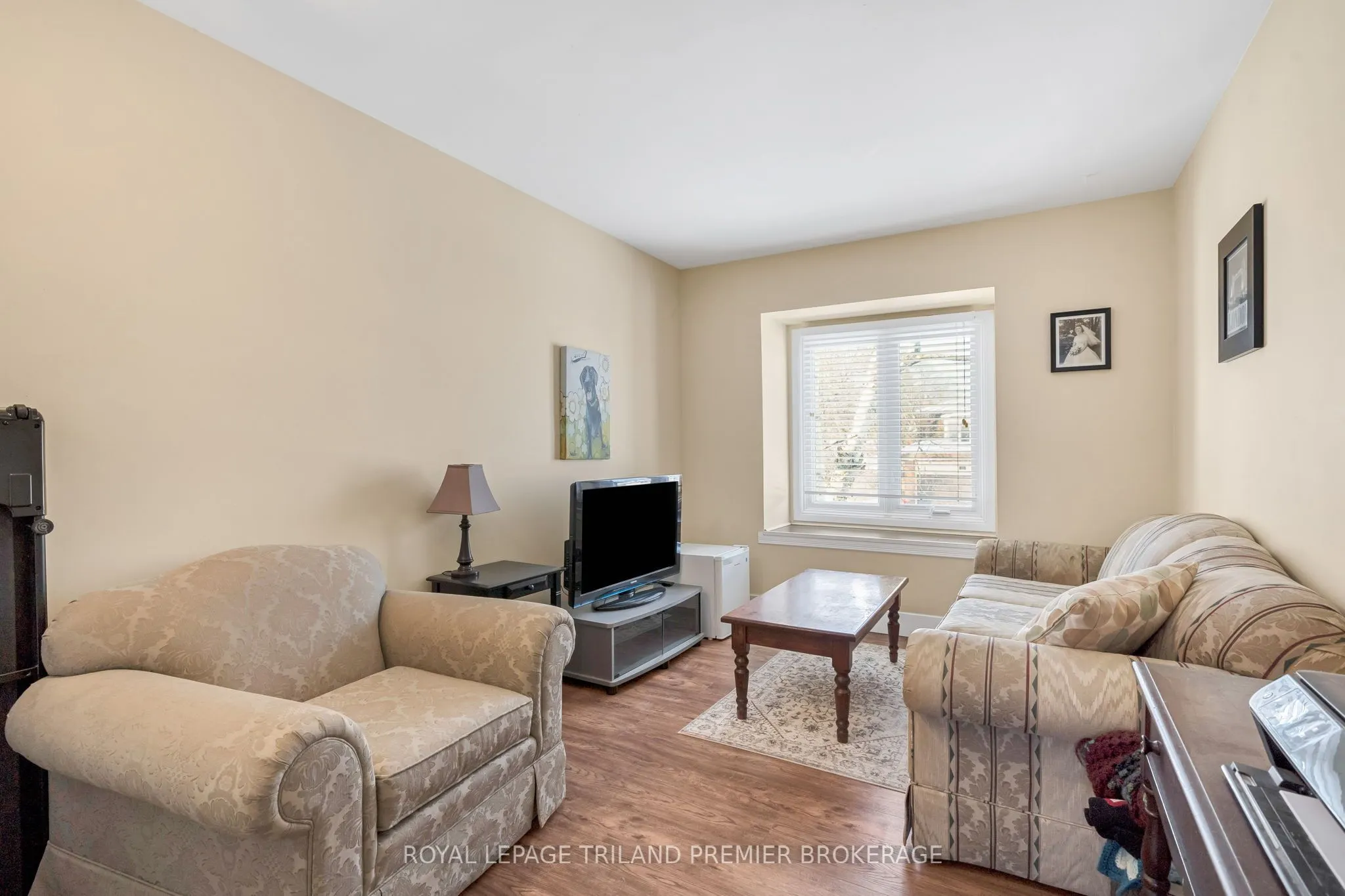 31 Foxcroft Crescent