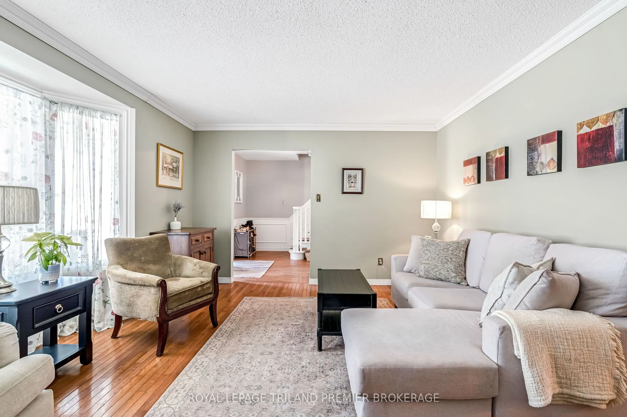31 Foxcroft Crescent