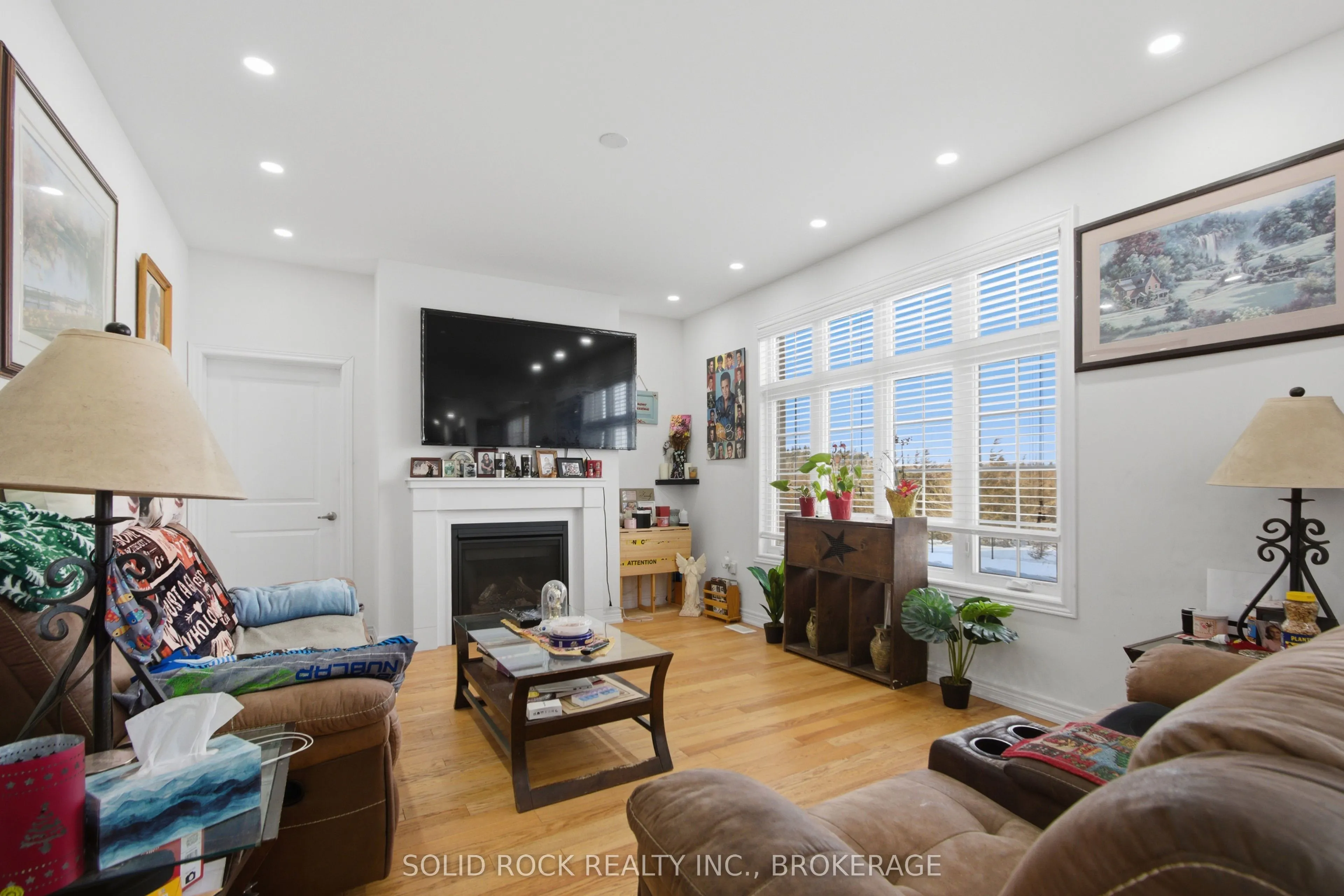 37 Summer Breeze Drive