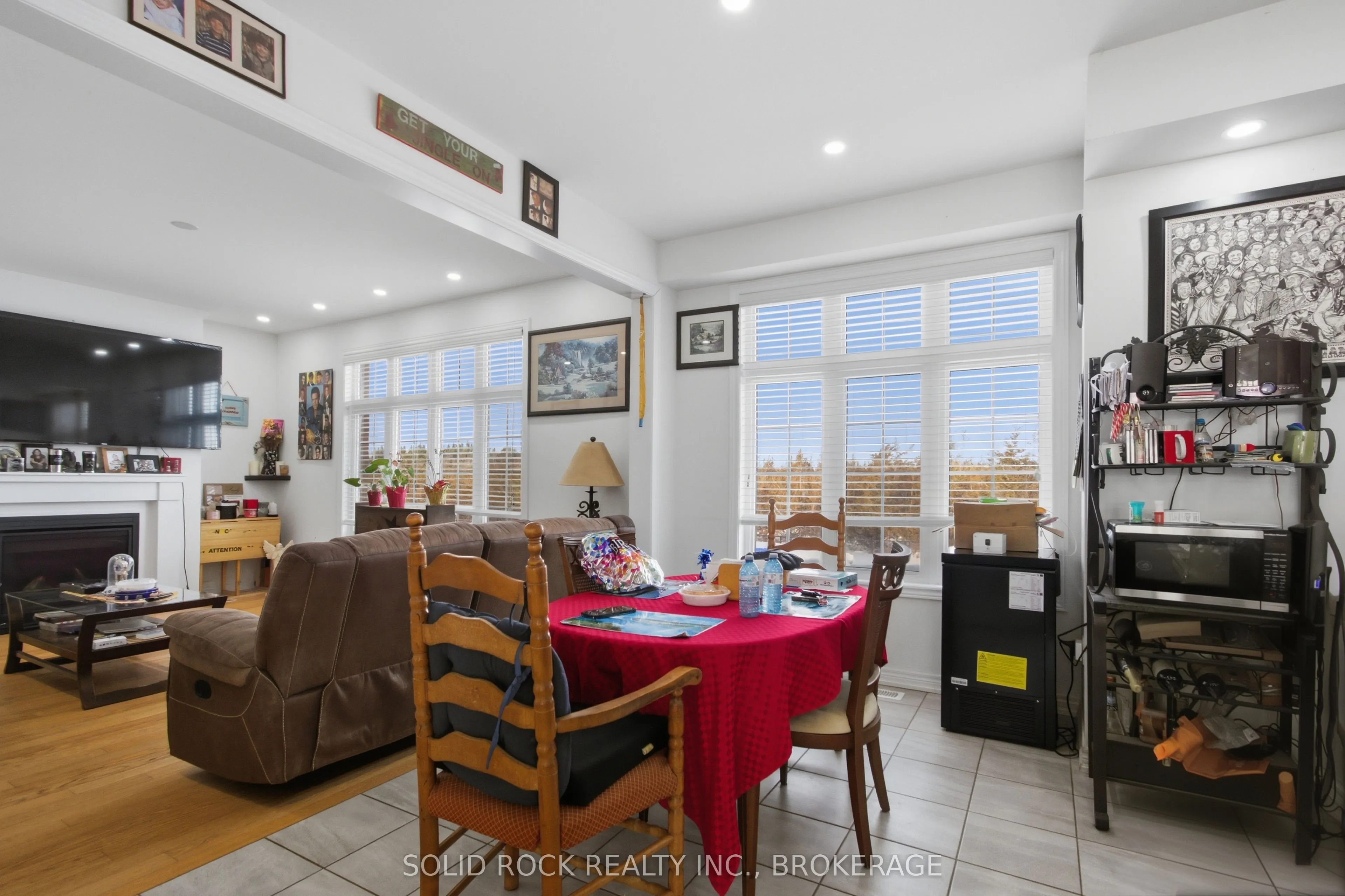 37 Summer Breeze Drive