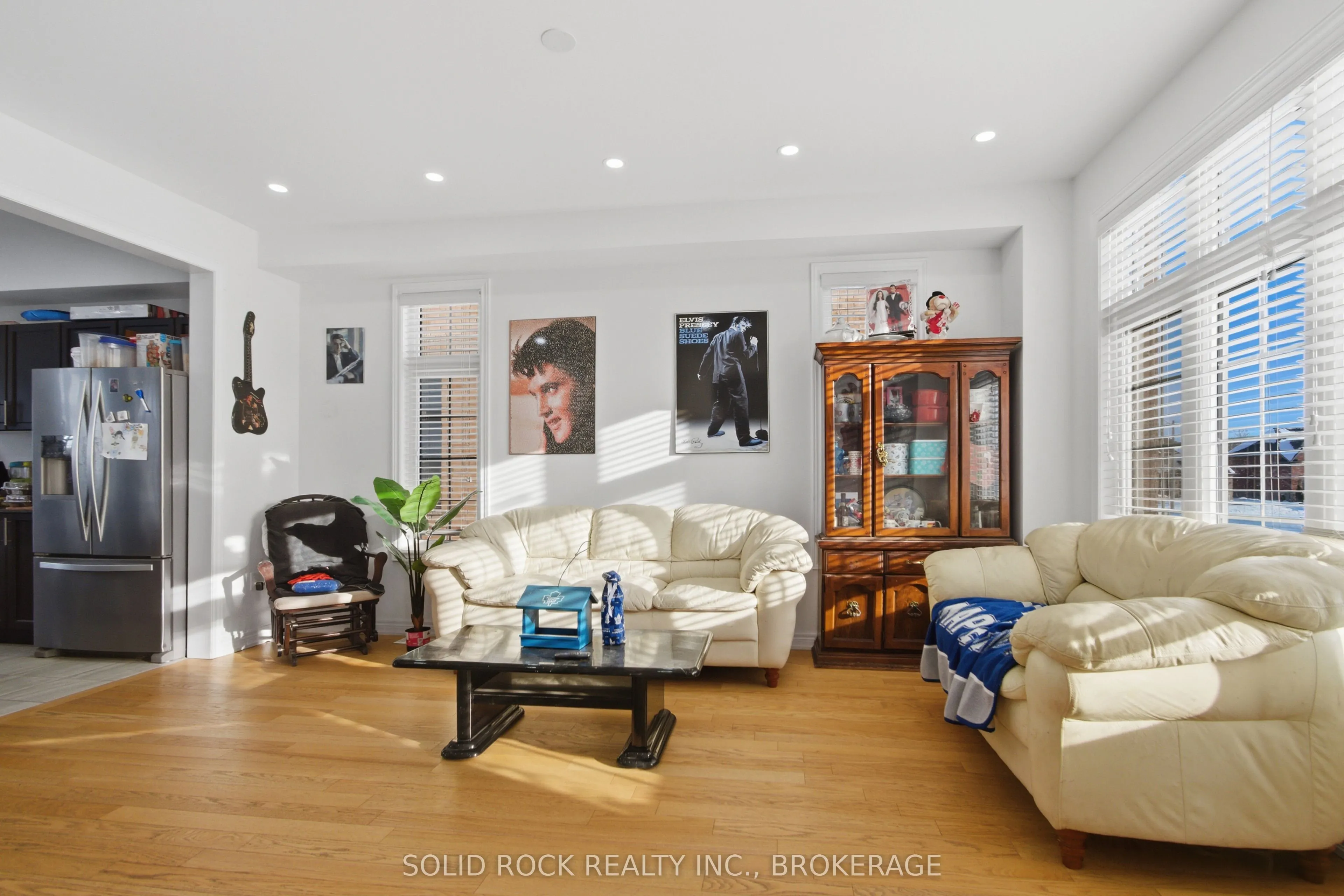 37 Summer Breeze Drive