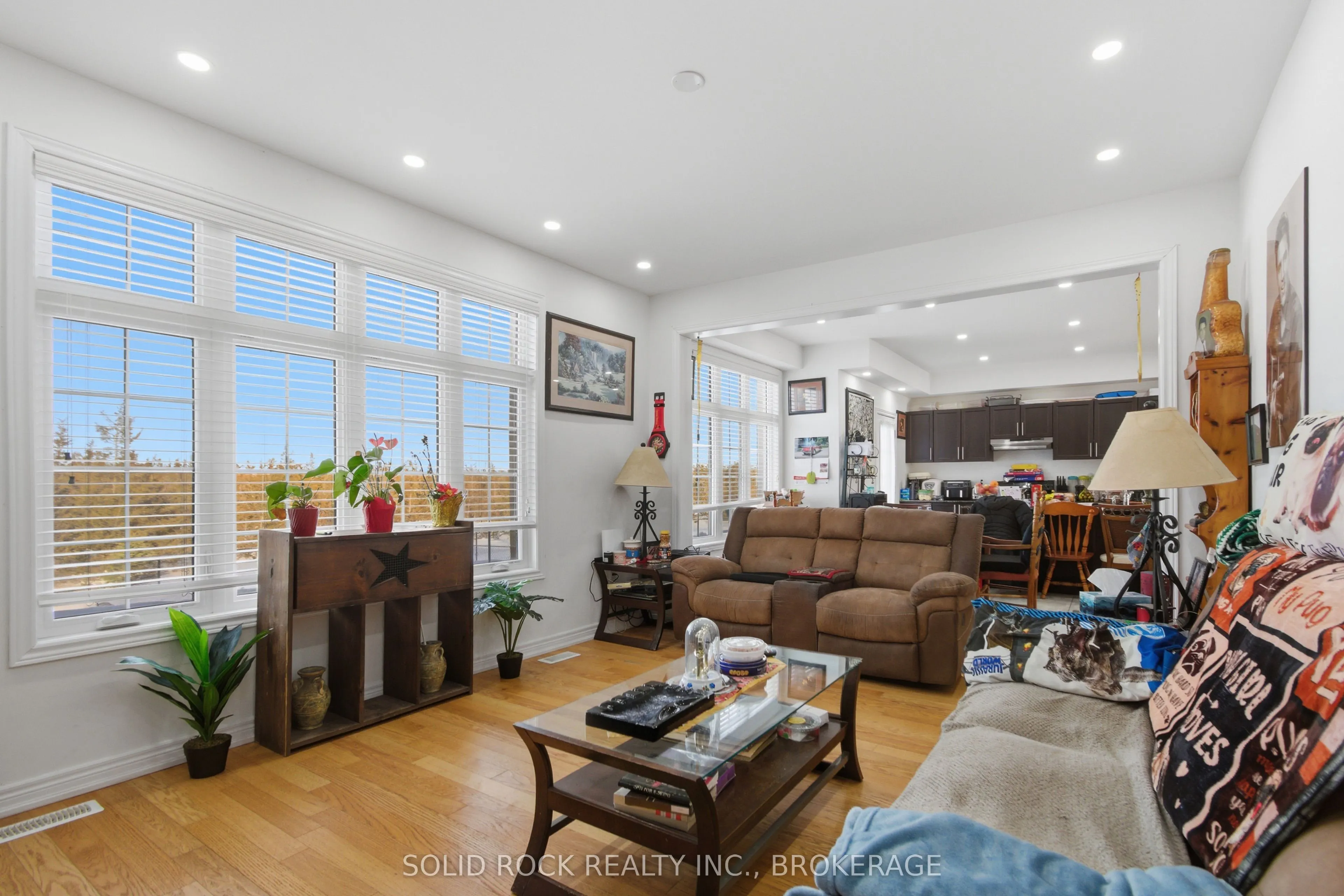 37 Summer Breeze Drive