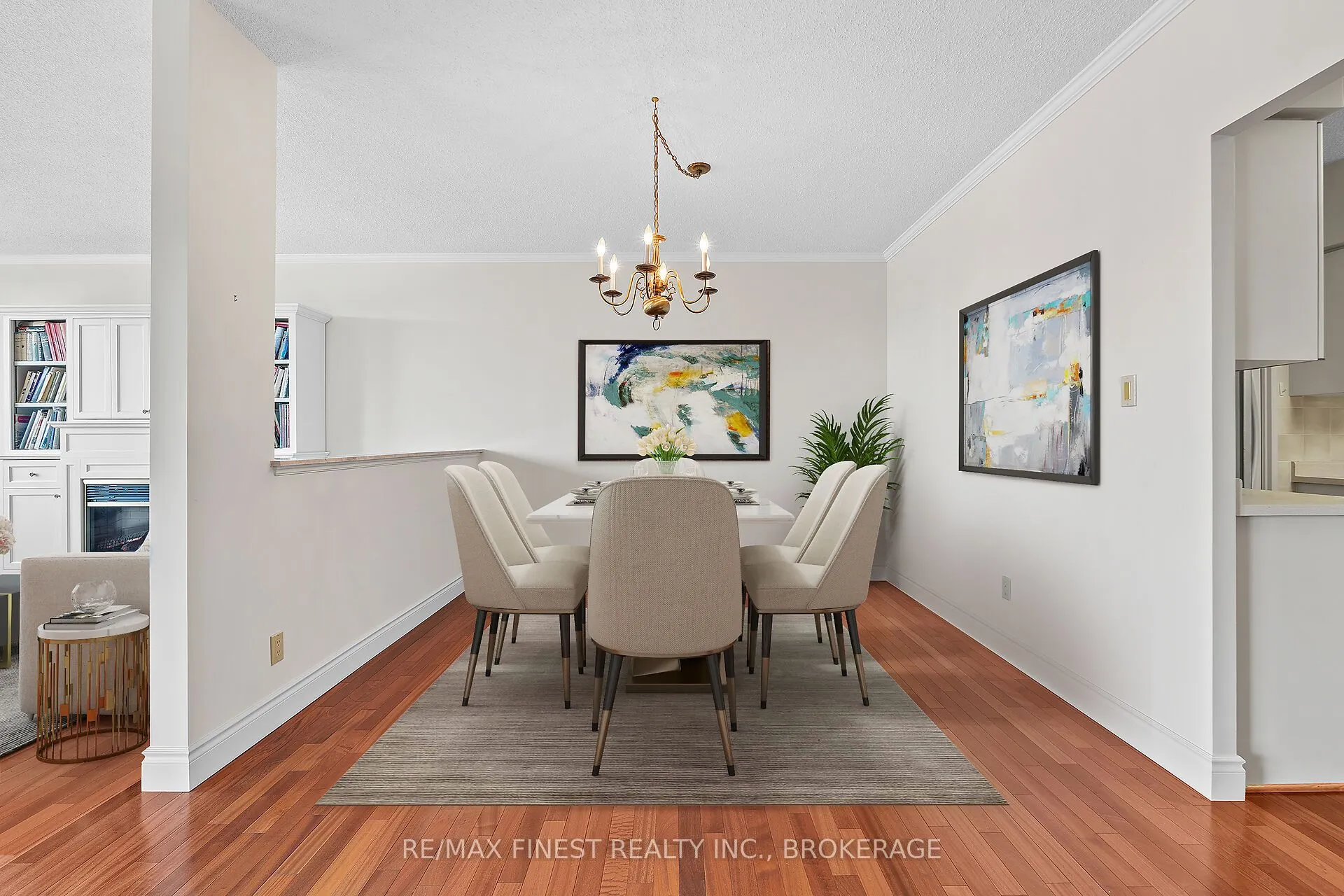 1000 King Street W #302