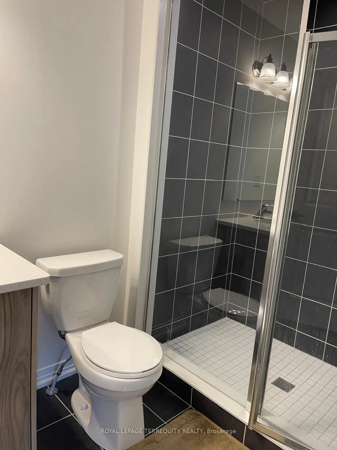 475 Provident Way #28