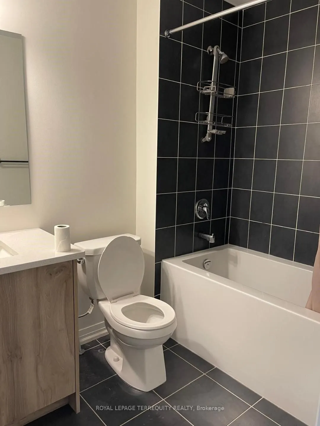 475 Provident Way #28