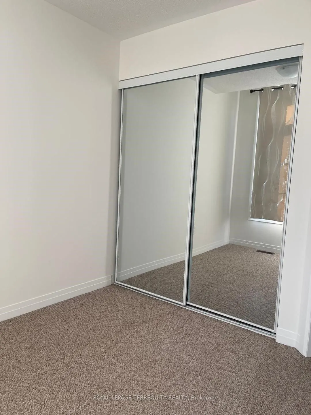 475 Provident Way #28